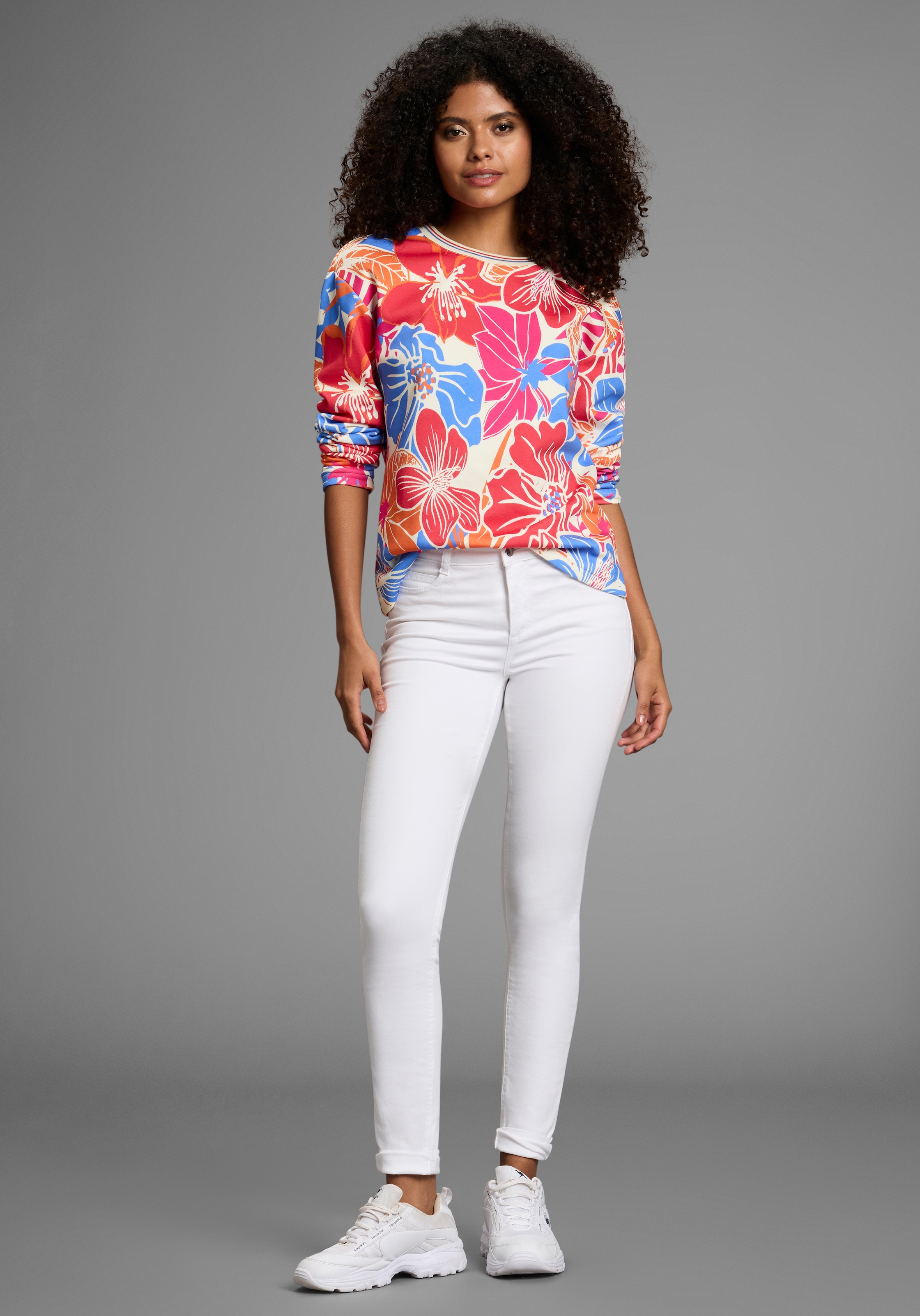 Laura Scott Sweater , Auffälliger Multicolor-Blumenprint auf weichem Sweatstoff
