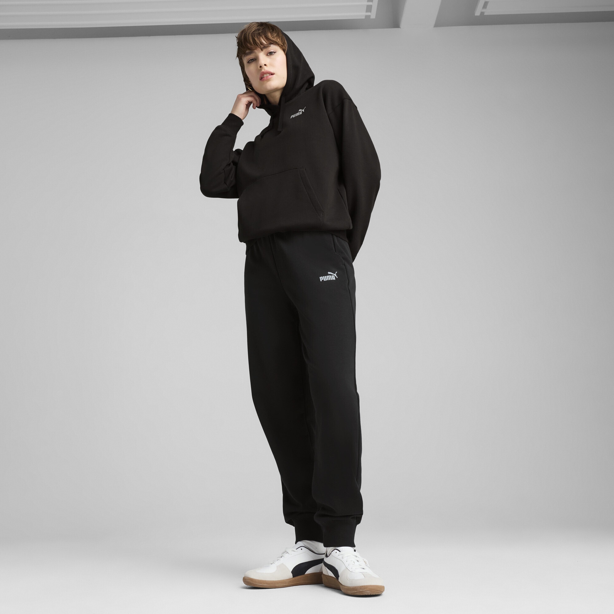 PUMA Hoodie »Essentials Small No. 1 Logo Comfort Hoodie Damen«
