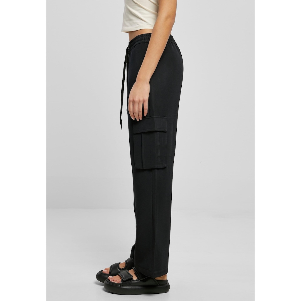 URBAN CLASSICS Stoffhose »Urban Classics Damen Ladies Vicose Straight Leg Cargo Pants«, (1 tlg.)