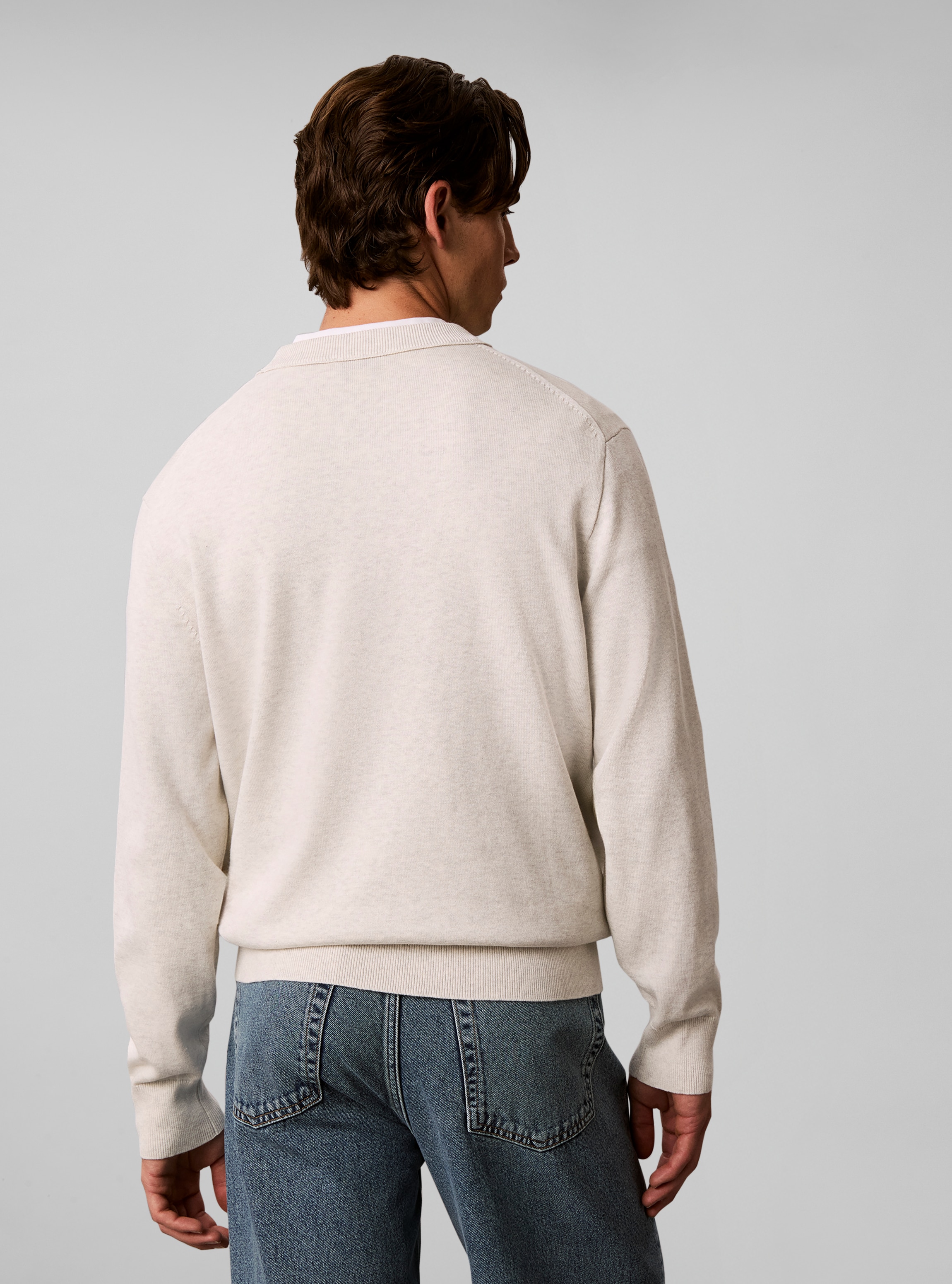 Calvin Klein Jeans Rundhalspullover »COTTON MONOLOGO« Regular fit mit Rundhalsausschnitt
