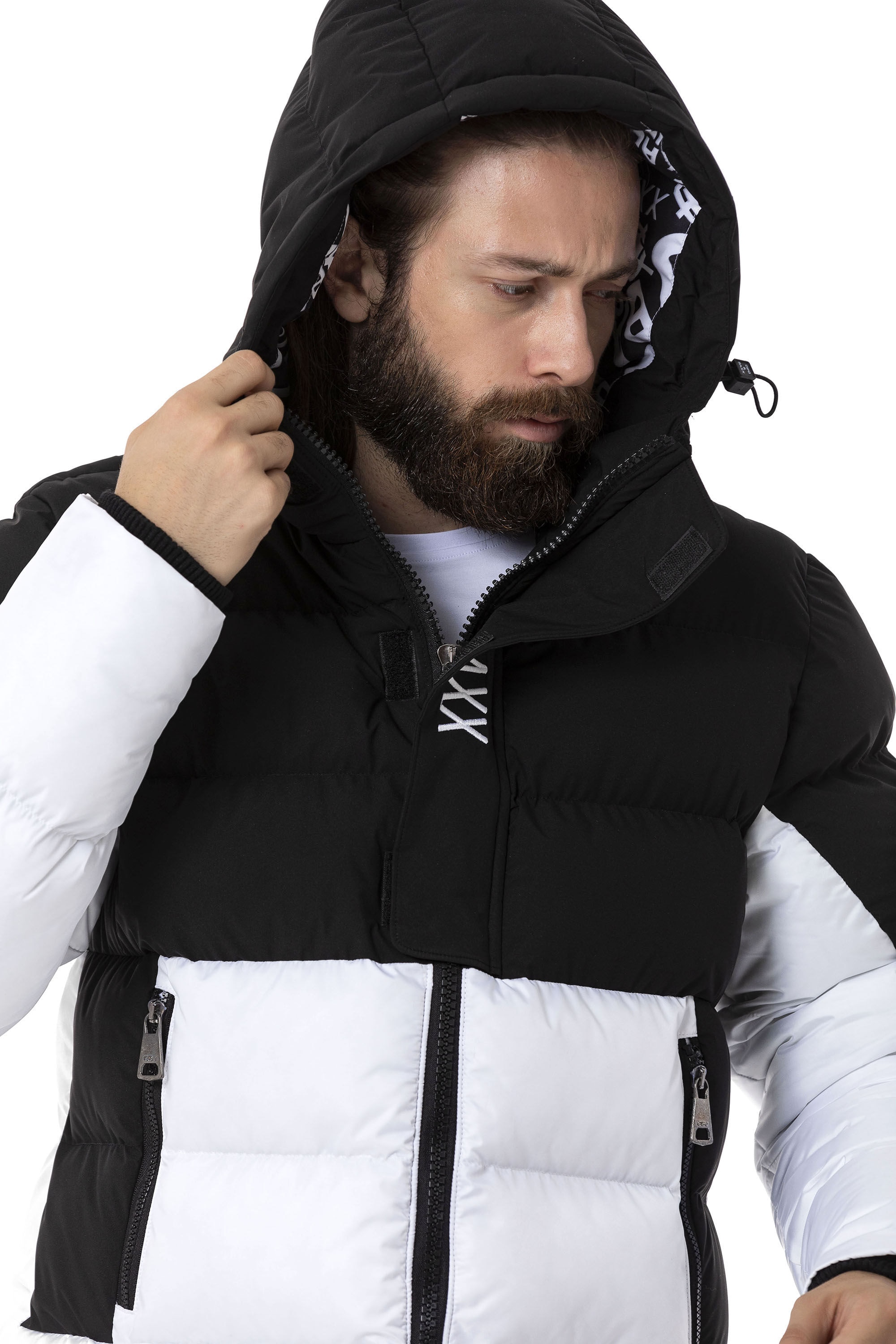 Cipo & Baxx Winterjacke »Winterjacke«, mit Kapuze, im Kontrast-Look