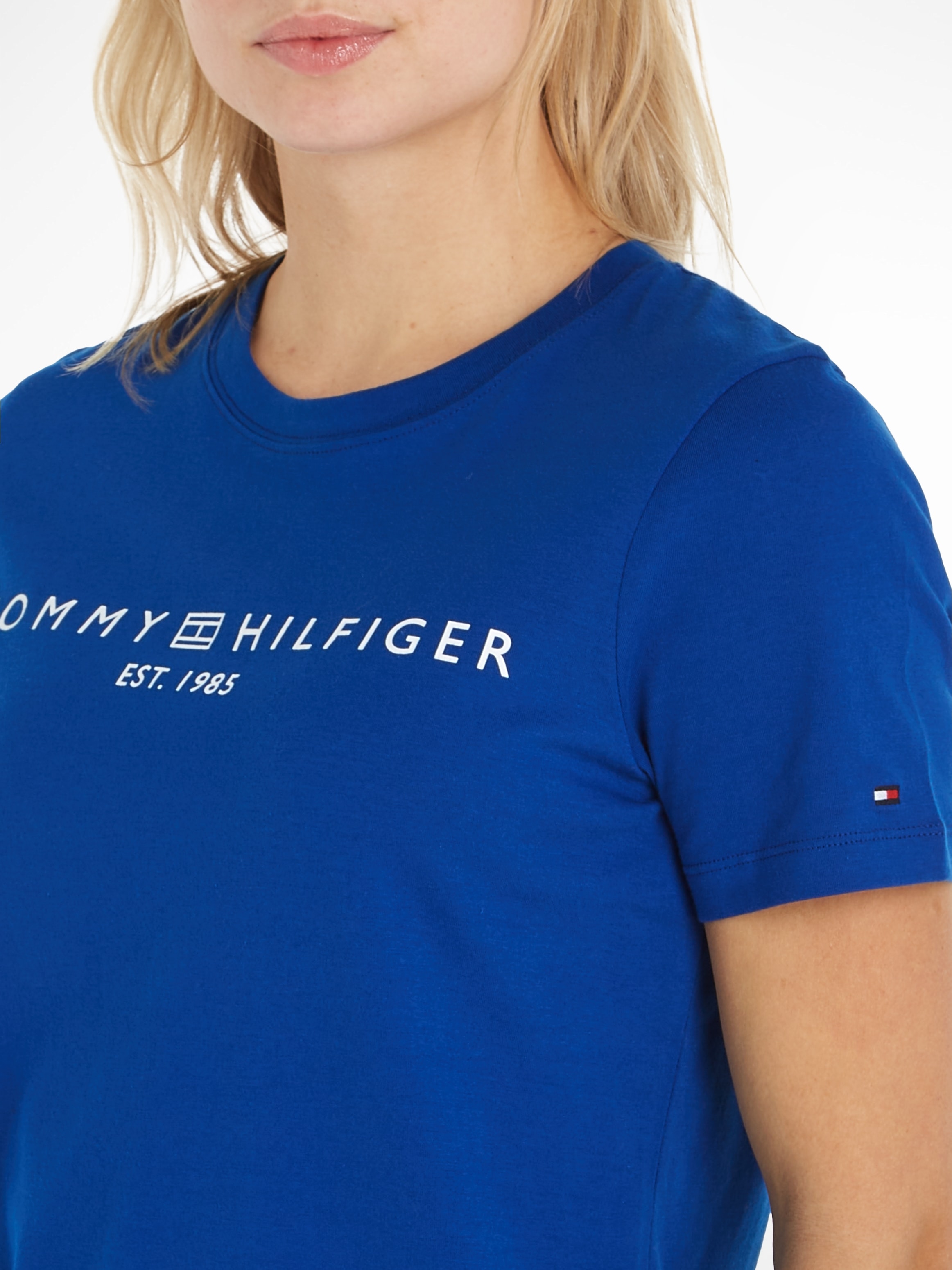 Tommy Hilfiger T-Shirt, mit Markenlabel auf der Brust online kaufen | BAUR