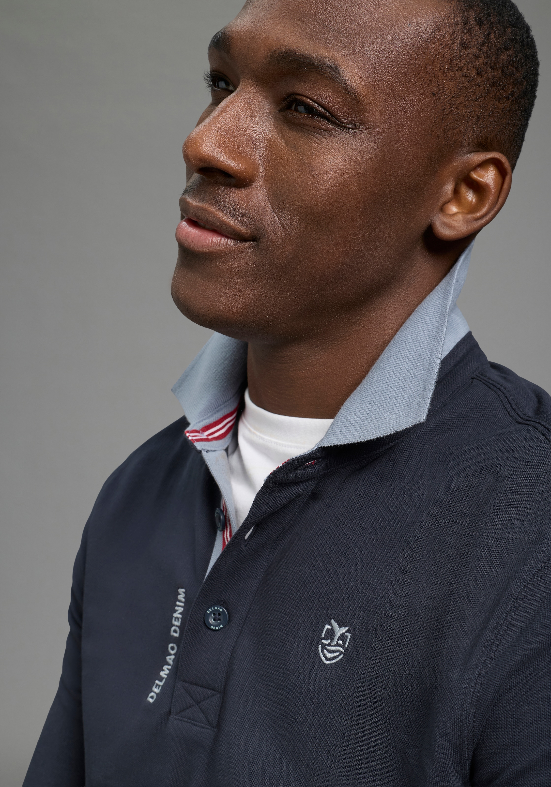 DELMAO Langarm-Poloshirt Langarm,  aus atmungsaktivem Piqué-Stoff,  Polokragen