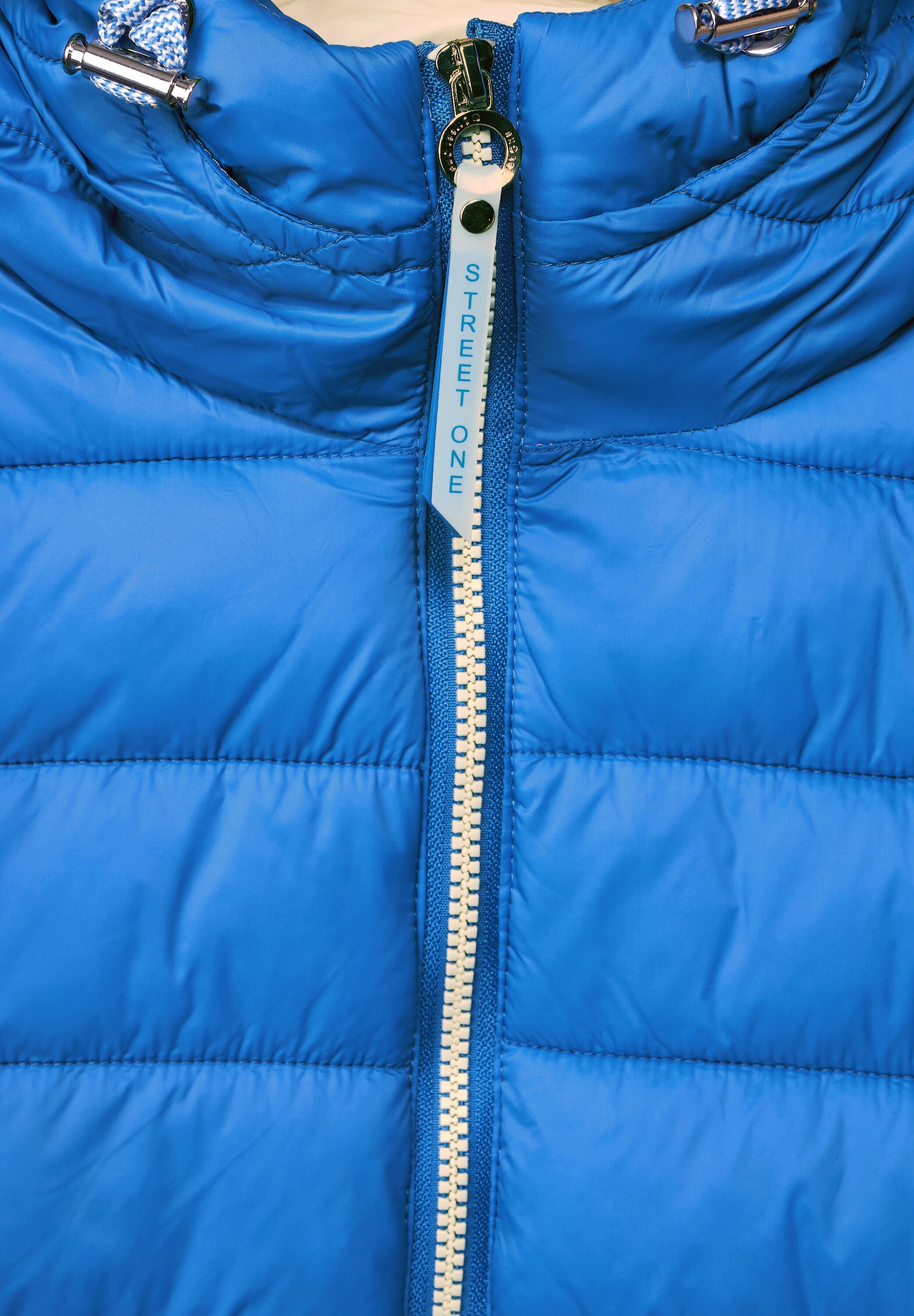STREET ONE Steppjacke, mit Kapuze, mit Kapuze mit Tunnelzugband