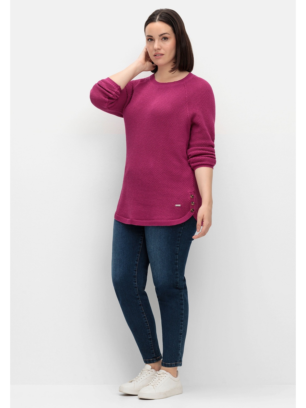 Sheego Strickpullover »Große Größen«, im Strukturstrick, mit Zierknöpfen seitlich