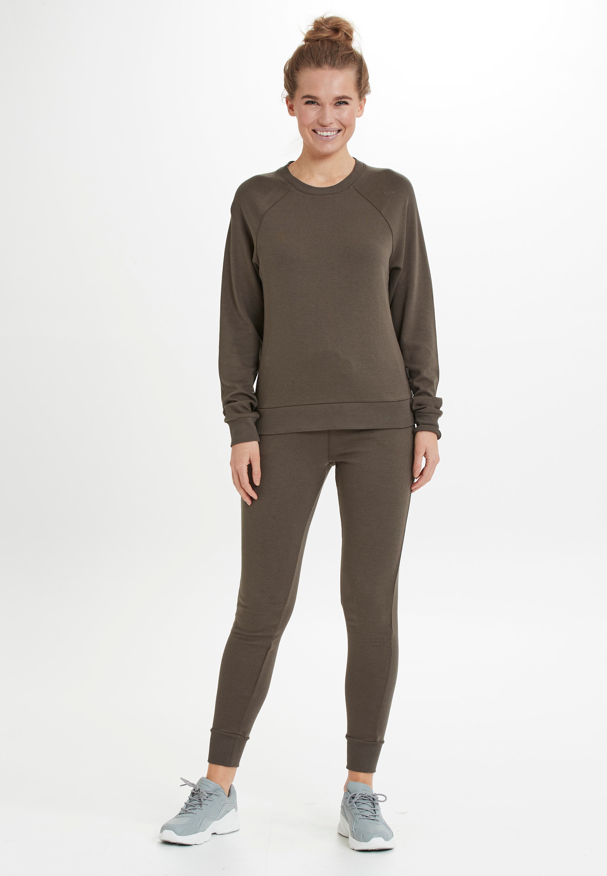 ATHLECIA Strickpullover »Niary«, in lässigem Design