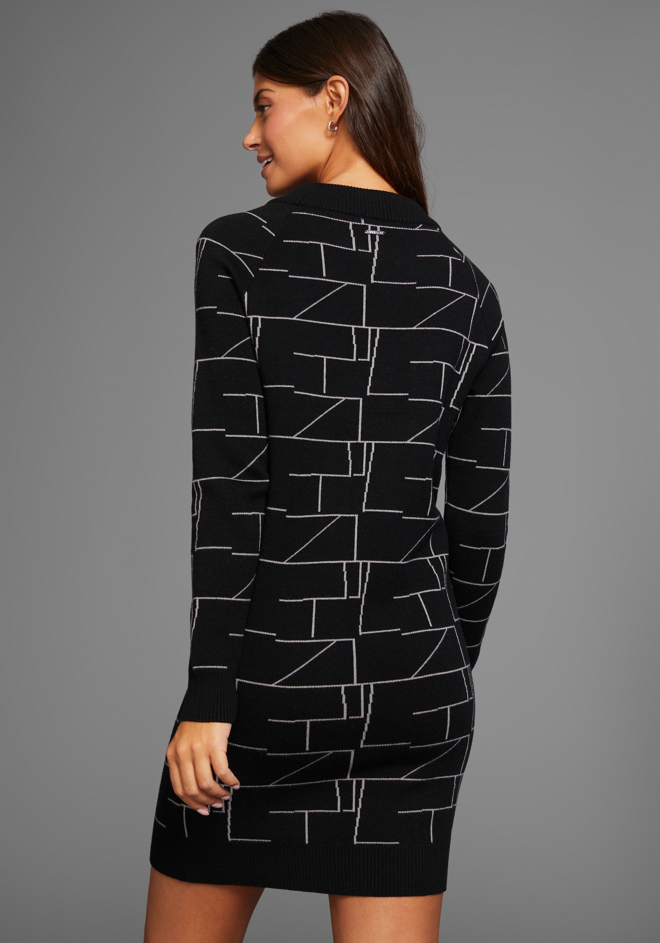 Laura Scott Strickkleid, aus kuscheligem Jacquardstrick mit Grafik-Motiv