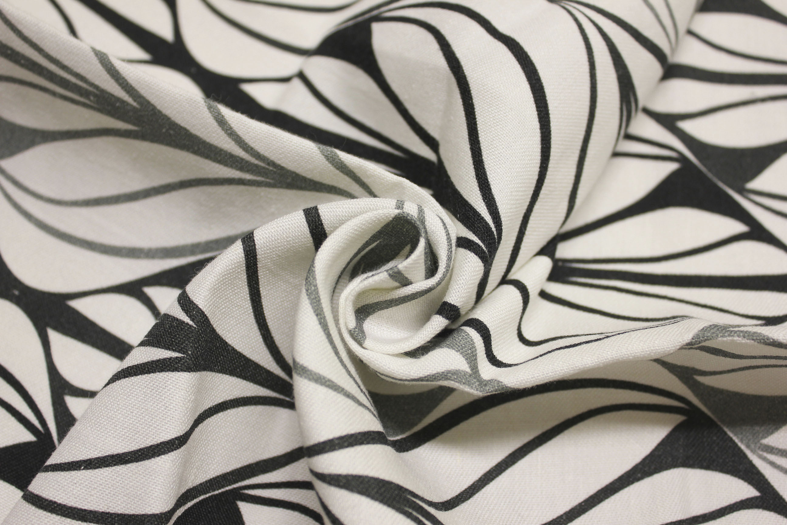 Thumbnail - Adam Tischdecke "Wave" aus Leinen und Bio-Baumwolle