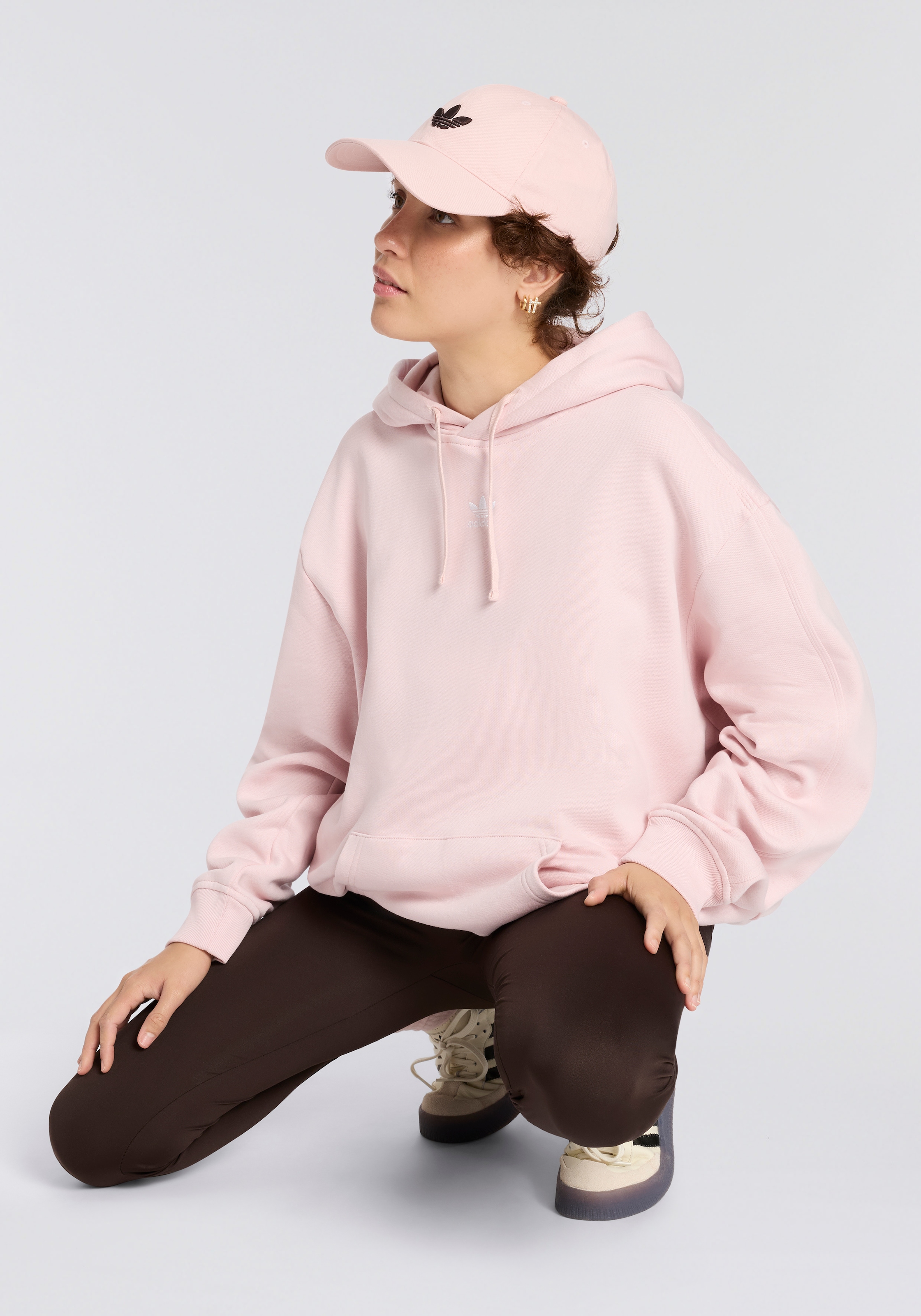 adidas Originals »ADICOLOR CLASSIC TREFOIL« für Erwachsene, sportlicher Stil, aus Baumwolle