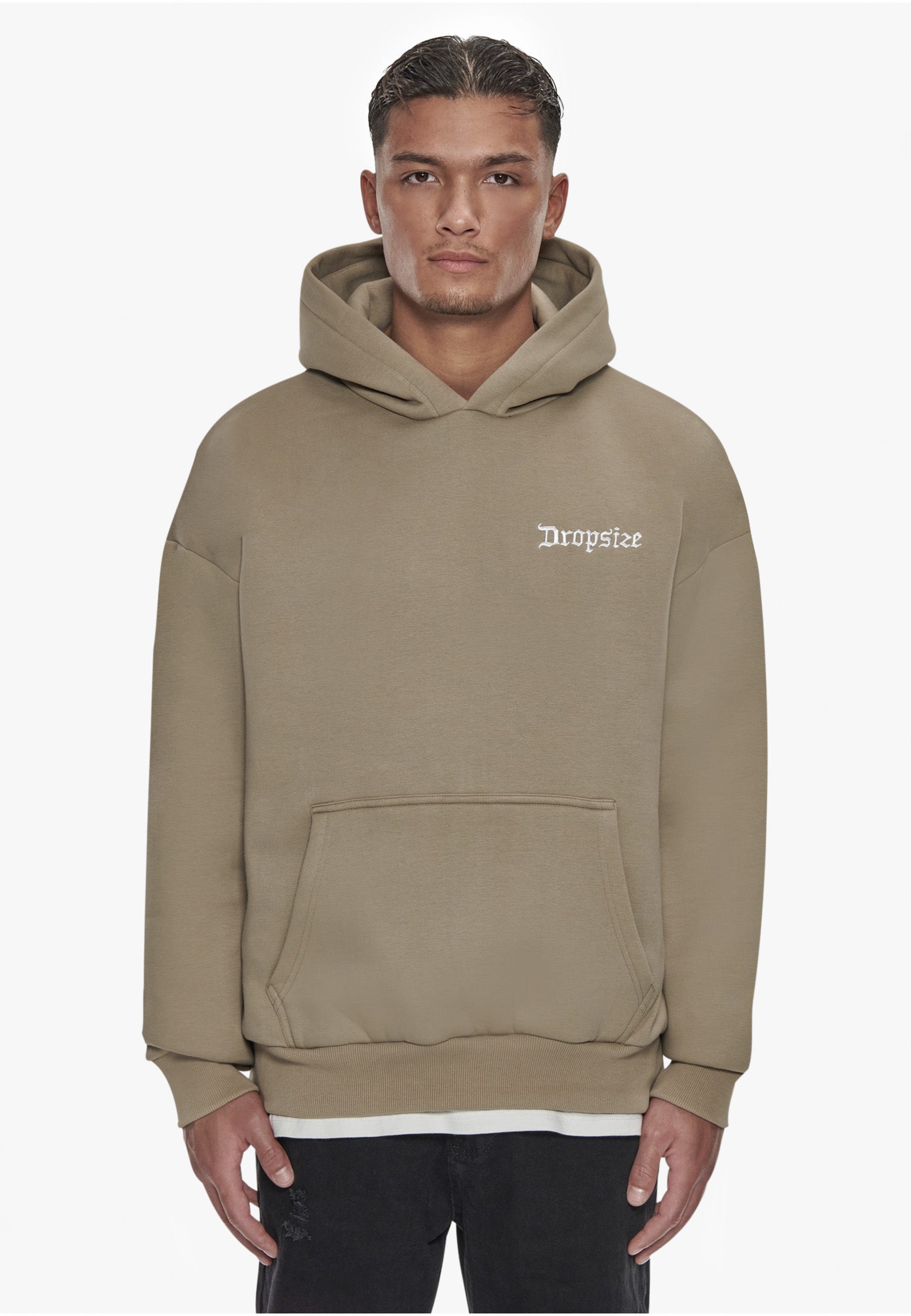 Dropsize Kapuzensweatshirt »Dropsize Herren Heavy Oversize Embo Hoodie«, 1 Stk.
