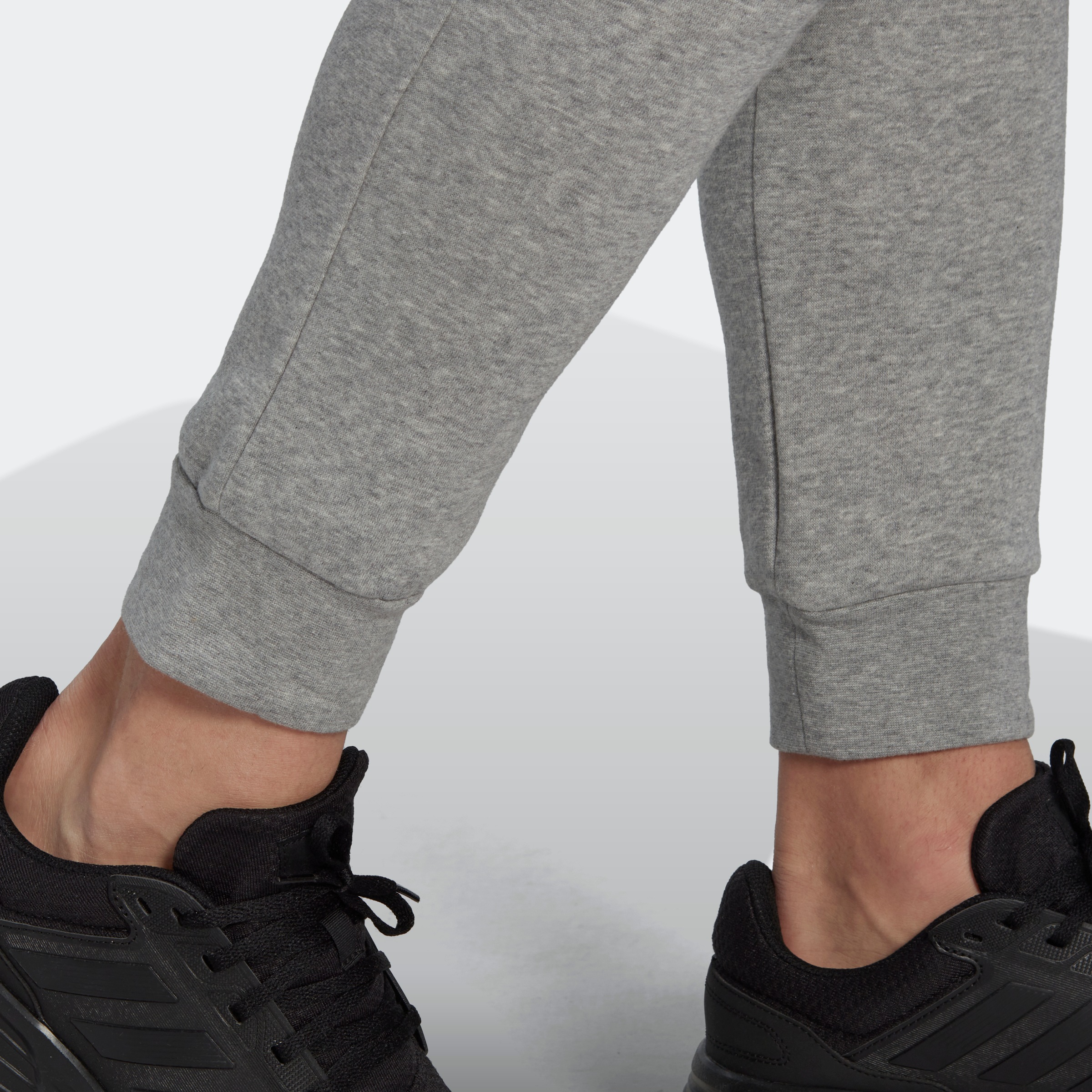 adidas Sportswear für BAUR ▷ | REGULAR TAPERED HOSE« Sporthose FLEECE »ESSENTIALS