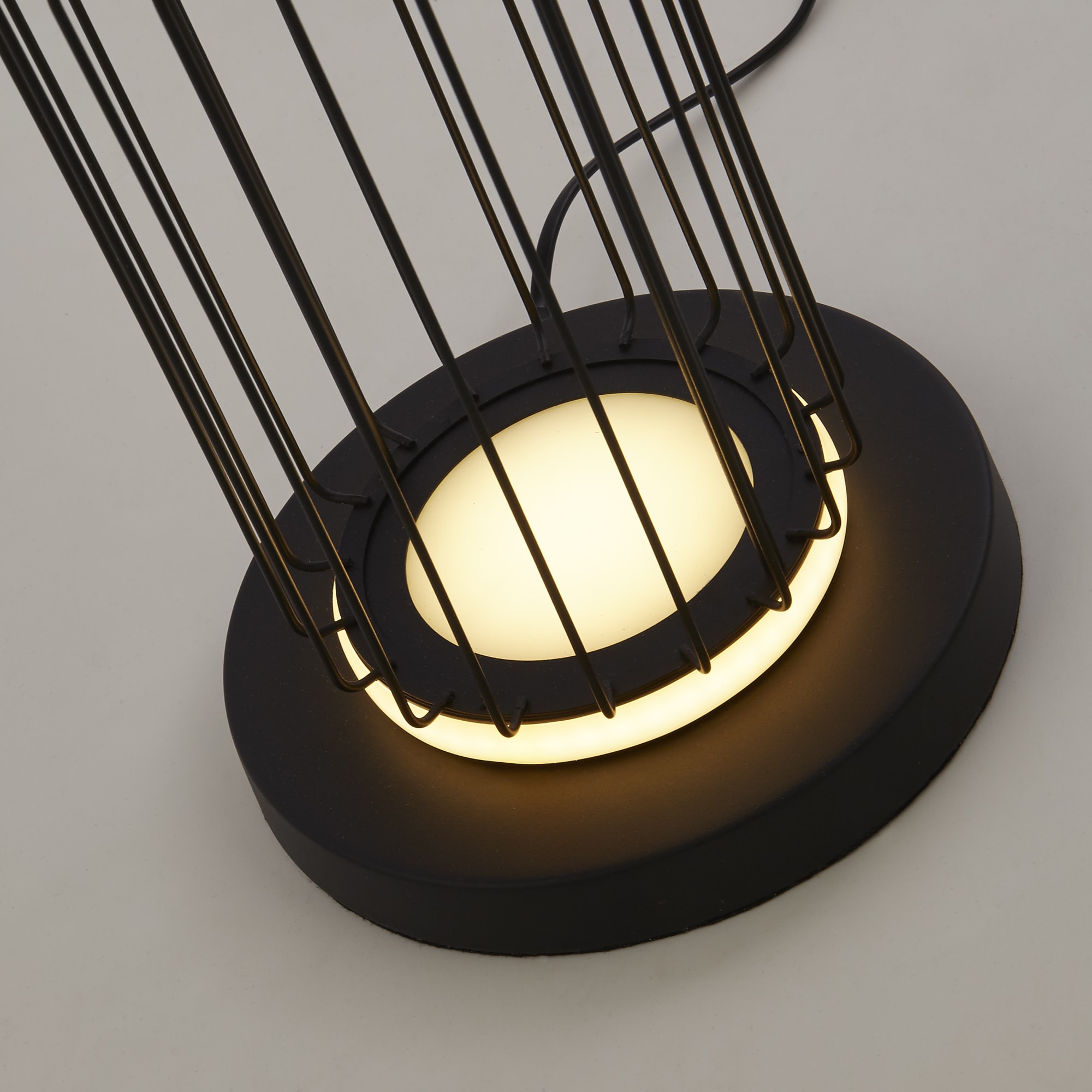 Searchlight LED Stehlampe »Stehlampe Circolo, 1-flammig«, 1 flammig, Leuchtmittel LED-Modul | LED fest integriert, Elegante Optik