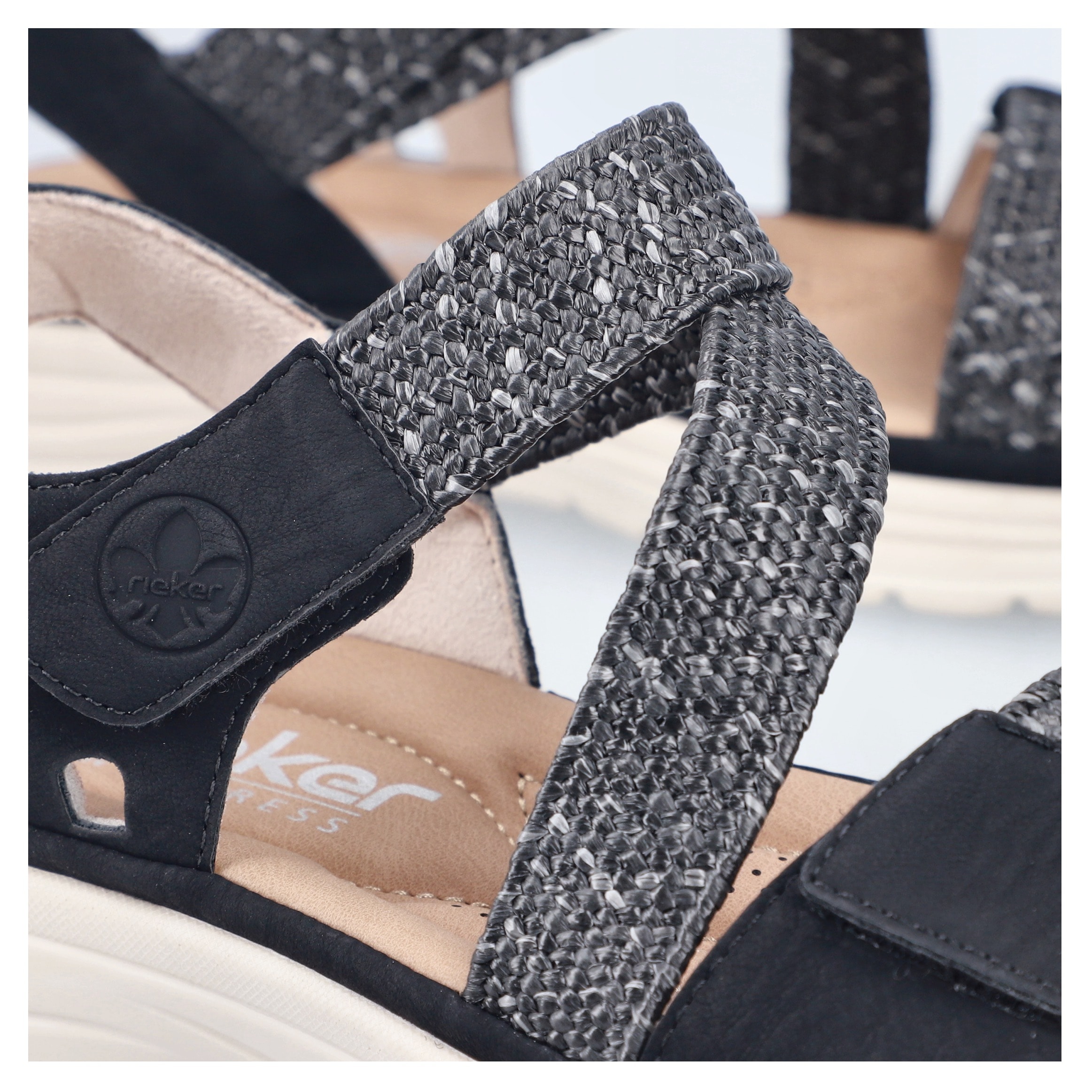 Rieker Sandale, Sommerschuh, Outdoorsandale mit regulierbaren Klettverschlüssen