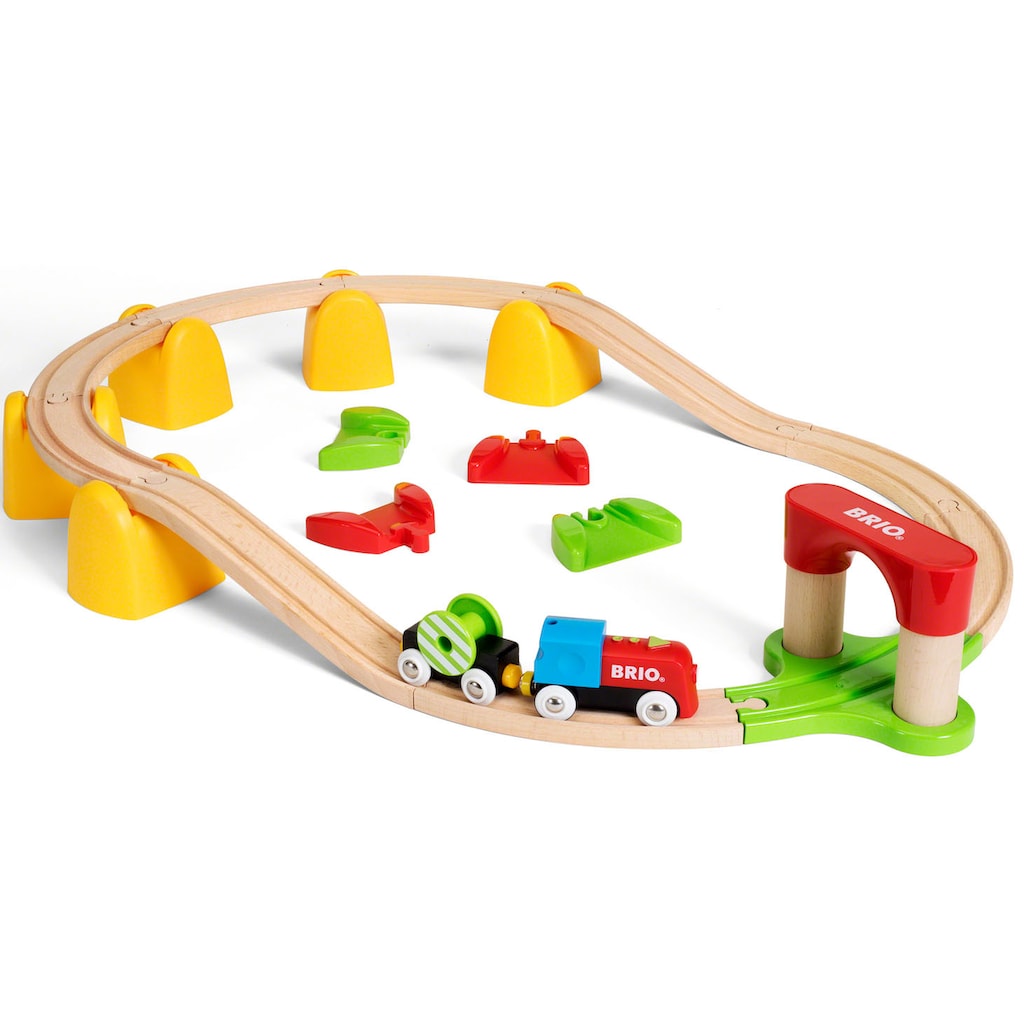 BRIO® Spielzeug-Eisenbahn »BRIO® WORLD, Mein erstes BRIO® Bahn Set mit Batterielok«, (Set), FSC®- schützt Wald - weltweit