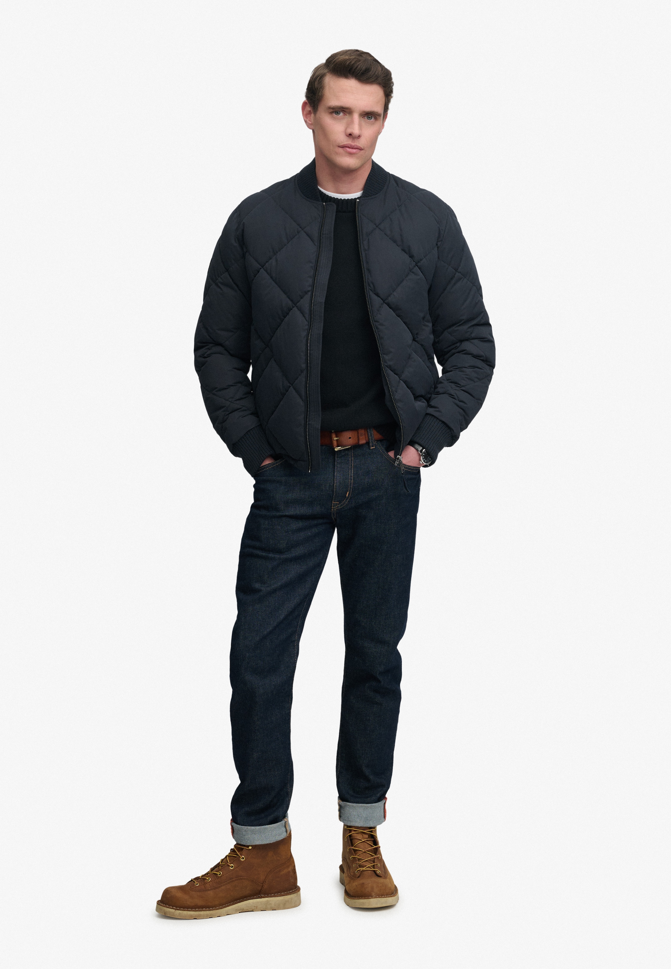 Superdry Steppjacke »DIAMOND QUILT JACKET« Regular Fit, mit Reißverschluss, aus Polyester und Kunstfaser