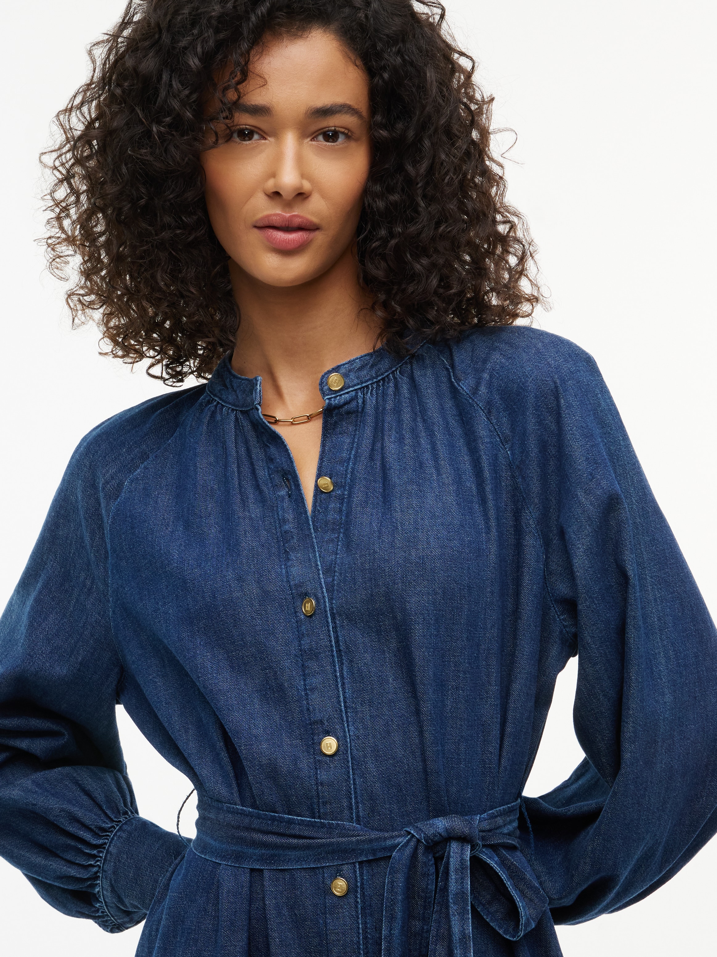 Tommy Hilfiger Jeanskleid »GATHERED MIDI DRESS MYF« Baumwoll-Denim