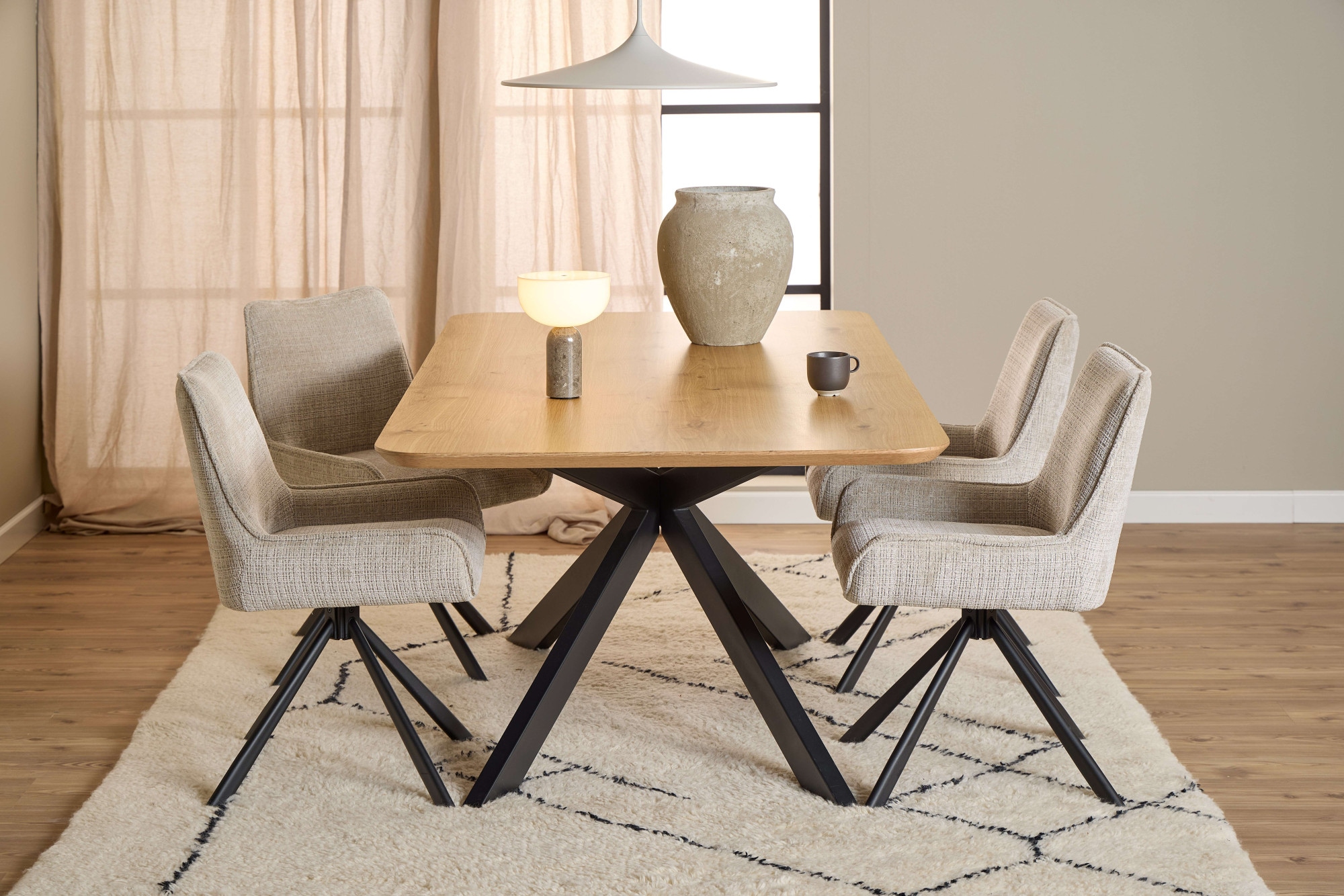 ACTONA GROUP Esszimmerstuhl »Eddie«, (Set), Esszimmerstuhl, Juto beige, 4 Stern Gestell,mit drehfunktion, 2 Stk