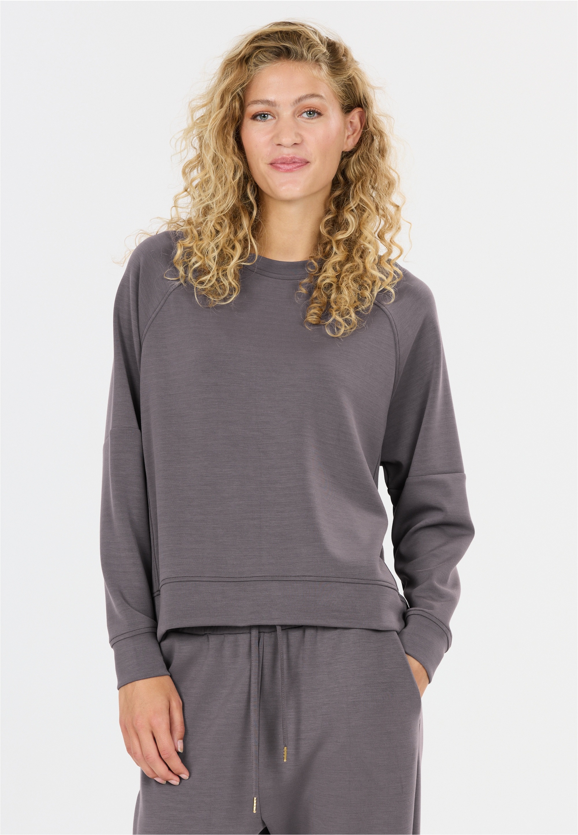 ATHLECIA Sweatshirt "Jacey", aus extra weichem Material