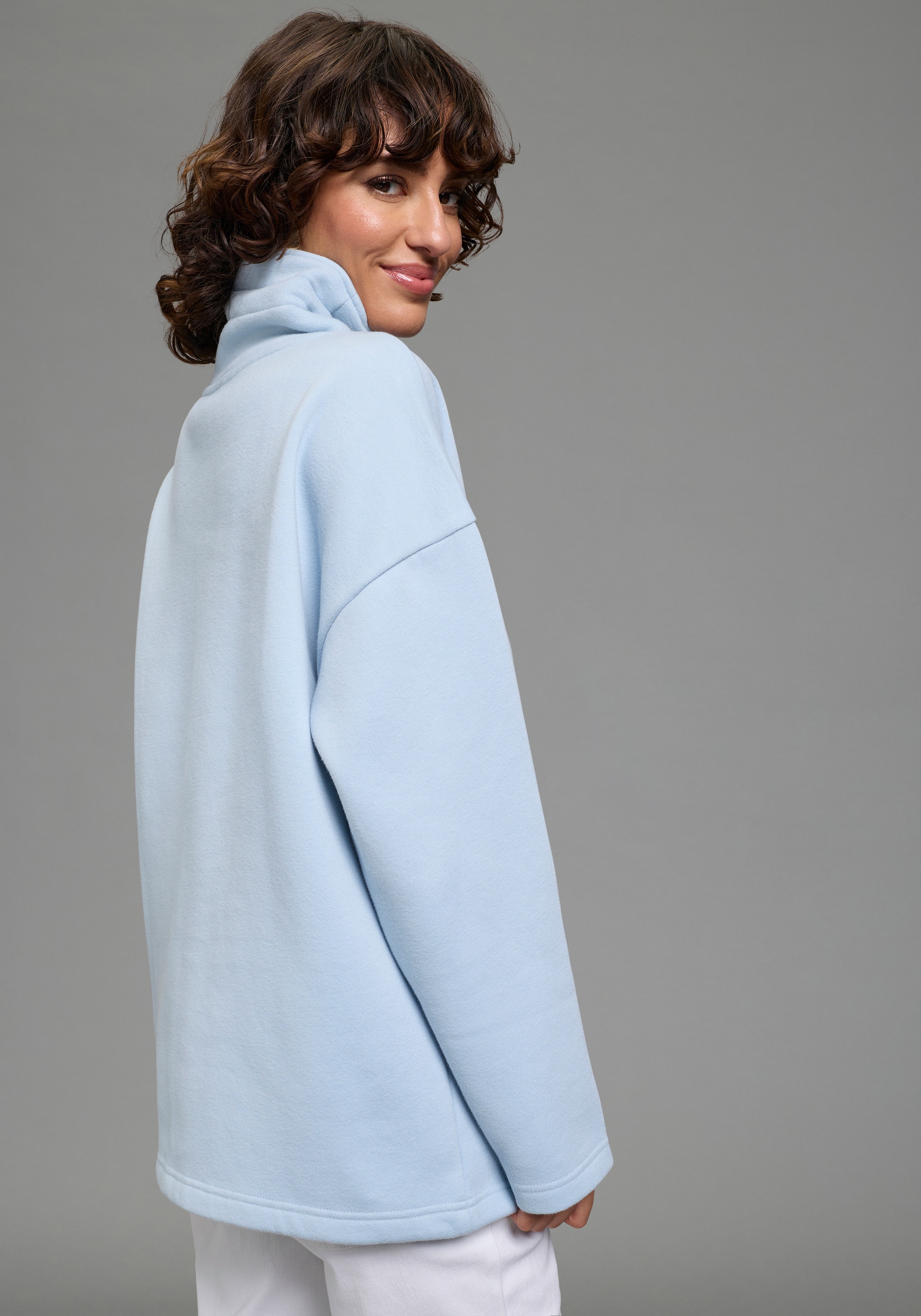 Laura Scott Longsweatshirt, casual Stil, hoher Stehkragen mit Kordelzug, hü günstig online kaufen