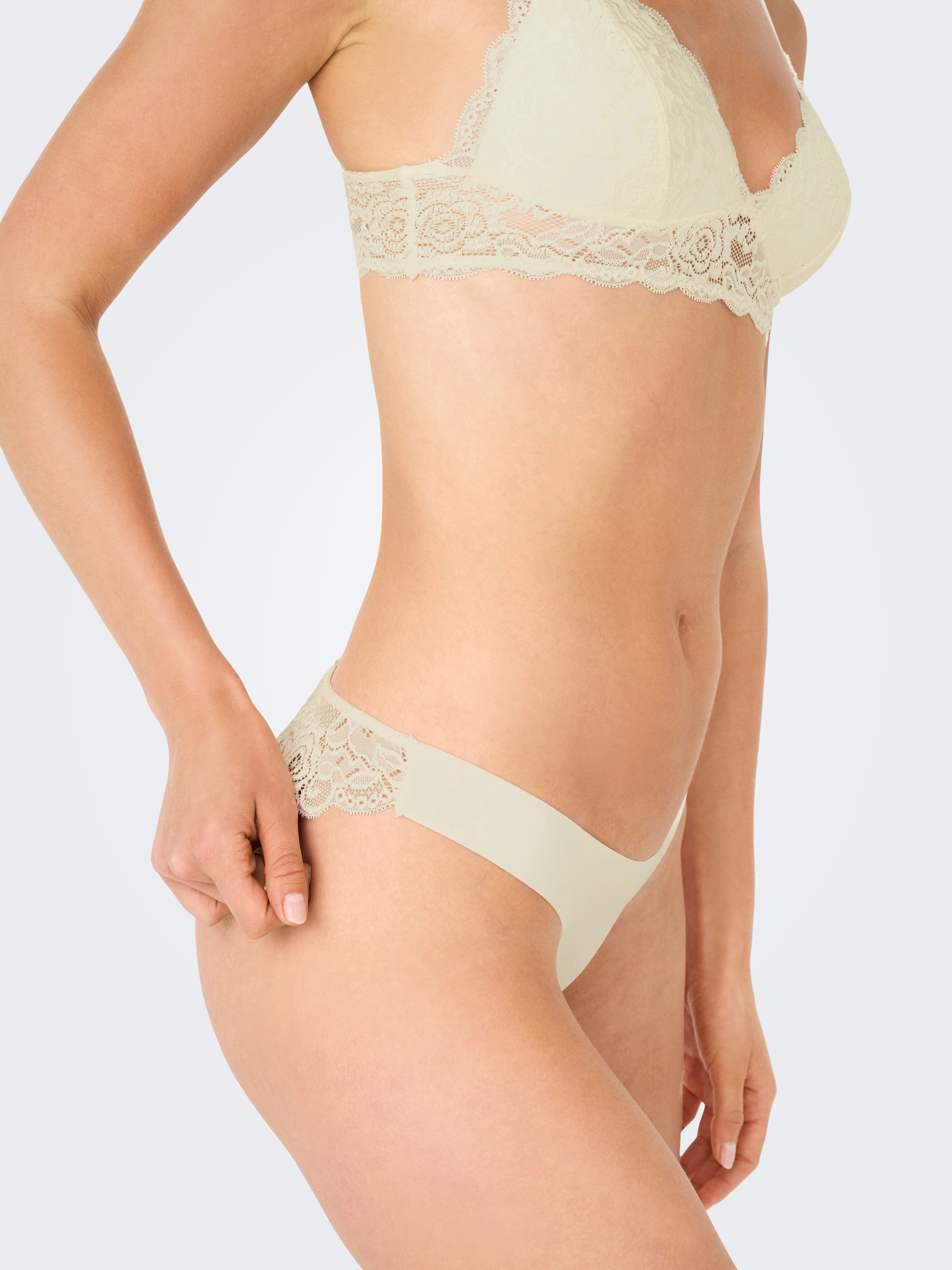 ONLY Brasilslip "ONLCHLOE LACE BRAZIL 3-PACK NOOS ACC", (Packung, 3 St.) günstig online kaufen