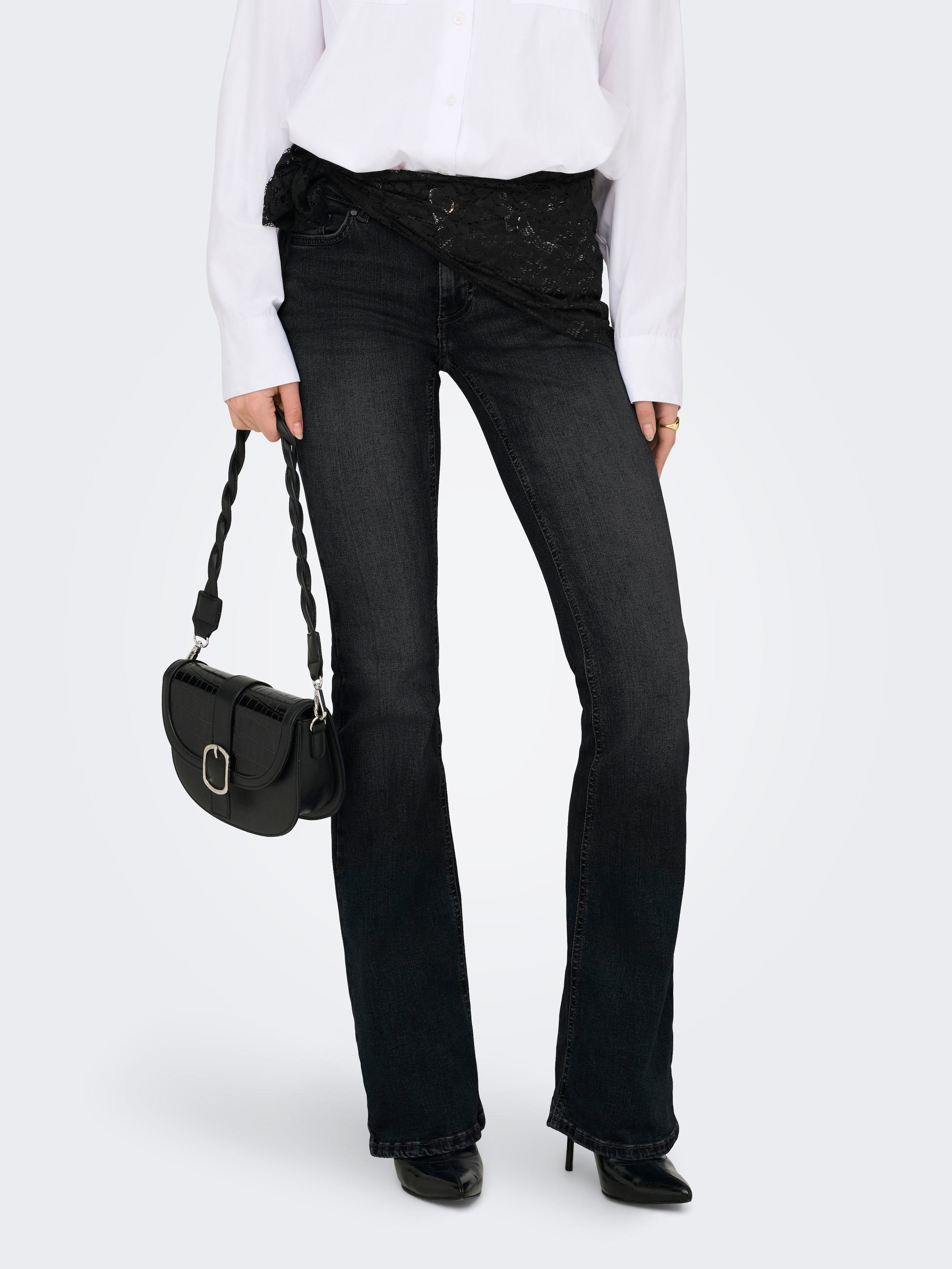ONLY Bootcut-Jeans "ONLBLUSH – Bootcut-Jeans mit niedriger Leibhöhe und Stretch" Baumwollmischung, bootcut fit
