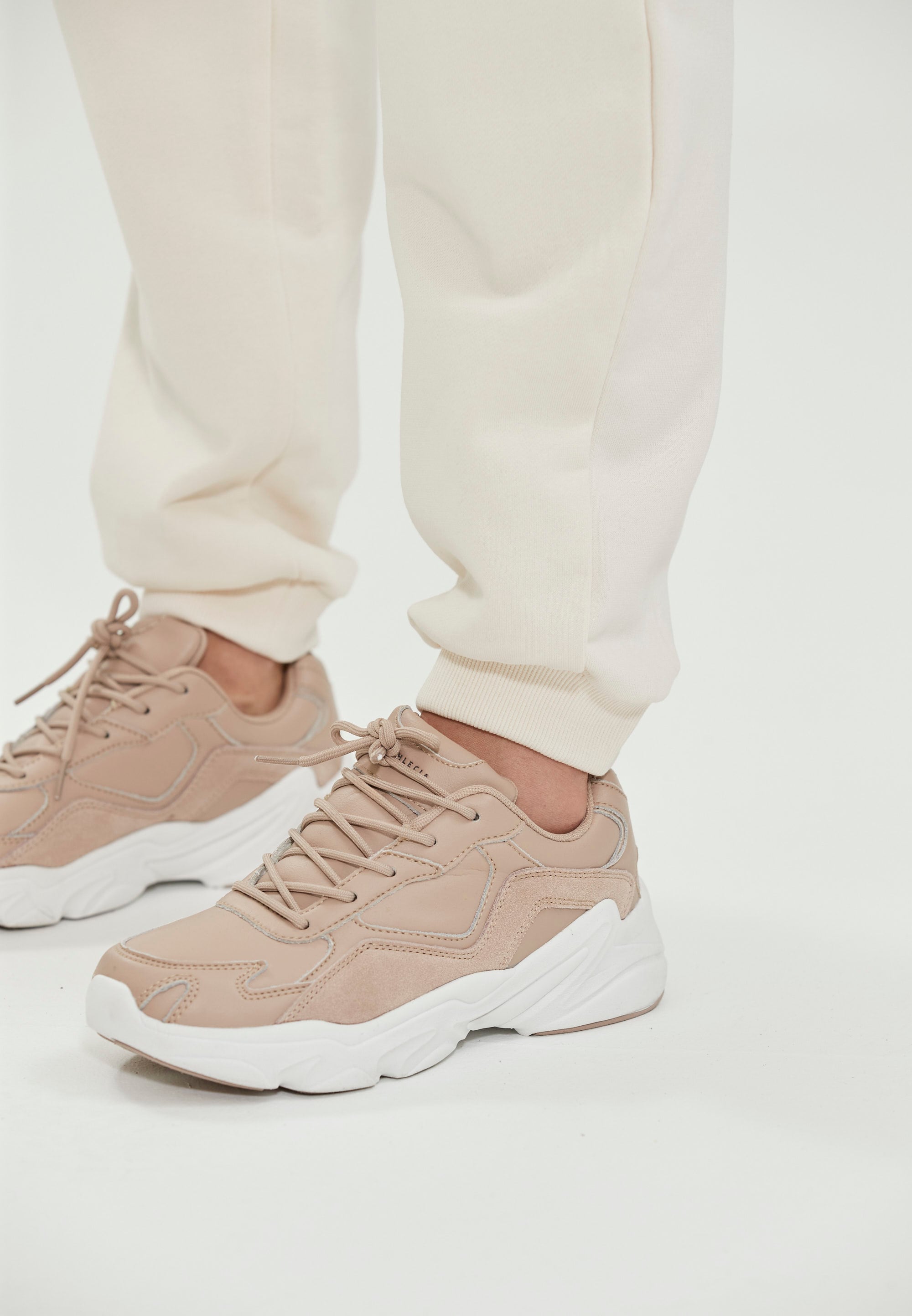 ATHLECIA Sweathose »Aurore«, mit CottonTouch®