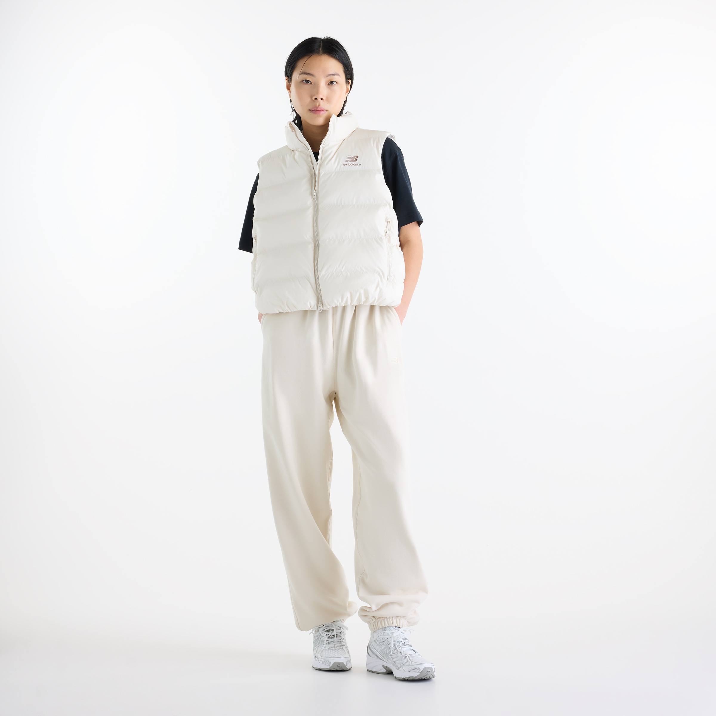 New Balance Steppweste »BOSTON PUFFER VEST« sportlicher Look, mit leichter Wattierung, aus Polyester