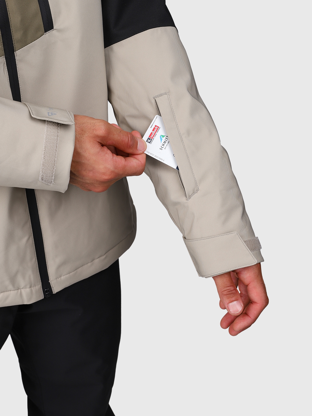 Brunotti Skijacke »FLYNNERS MEN SNOW JACKET« 1 Stk. tlg. mitKapuze