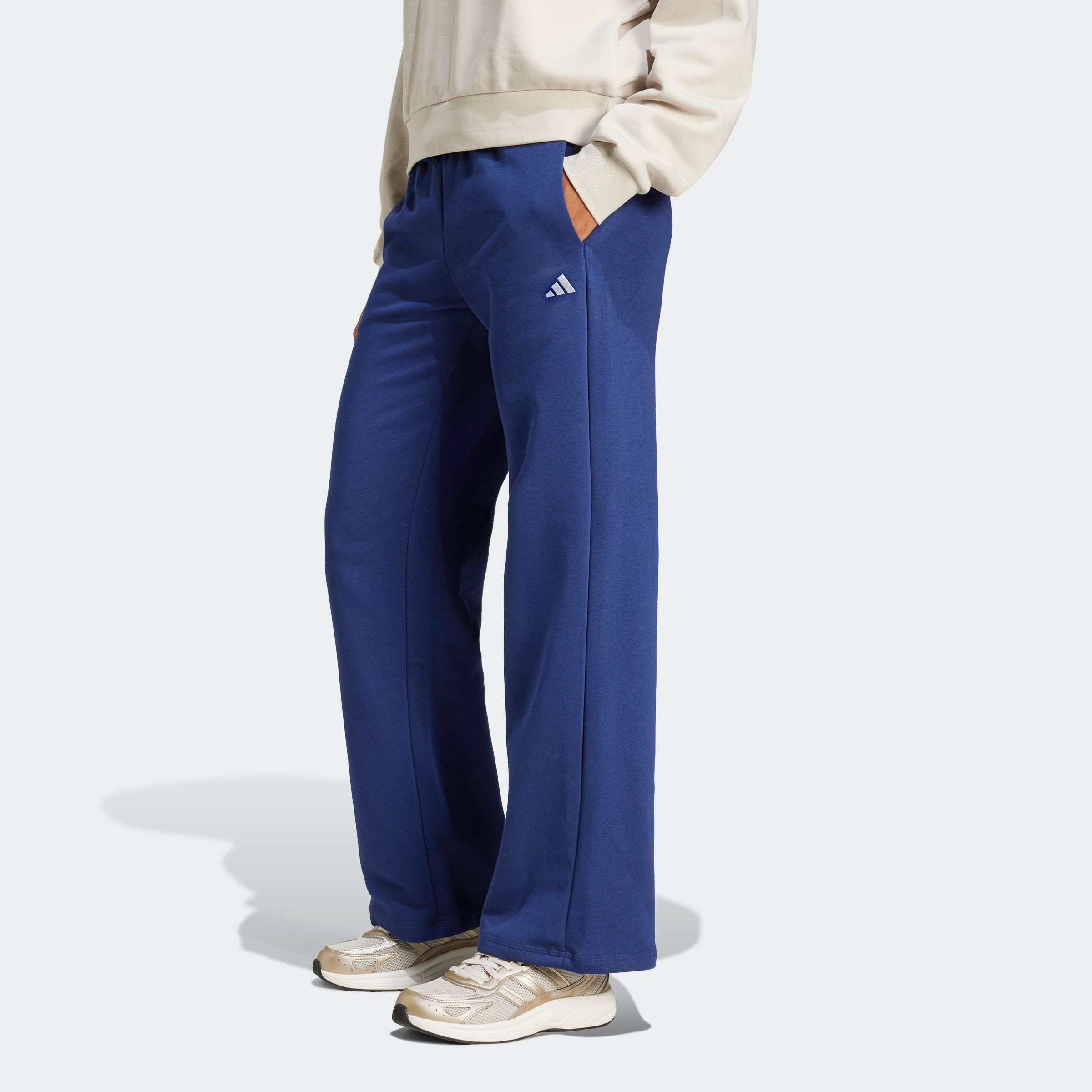 adidas Sportswear Sporthose "W SL FC PT", (1 tlg.), Locker geschnitten, mit günstig online kaufen