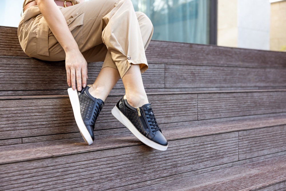 Remonte Plateausneaker, Freizeitschuh, Schnürer, Halbschuh mit Perforation