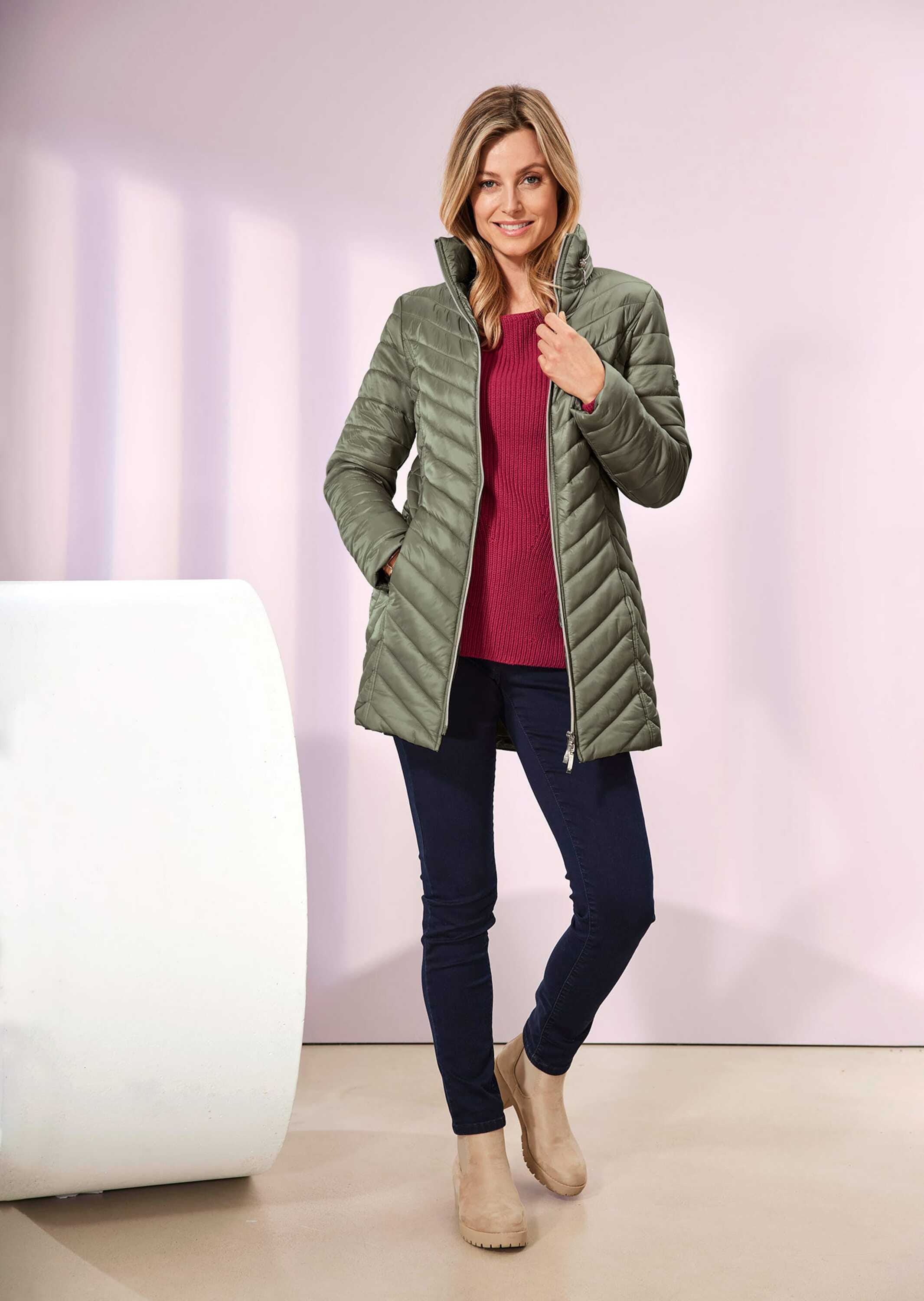 GOLDNER Kurzjacke »Figurschmeichelnde, leichte Longsteppjacke«