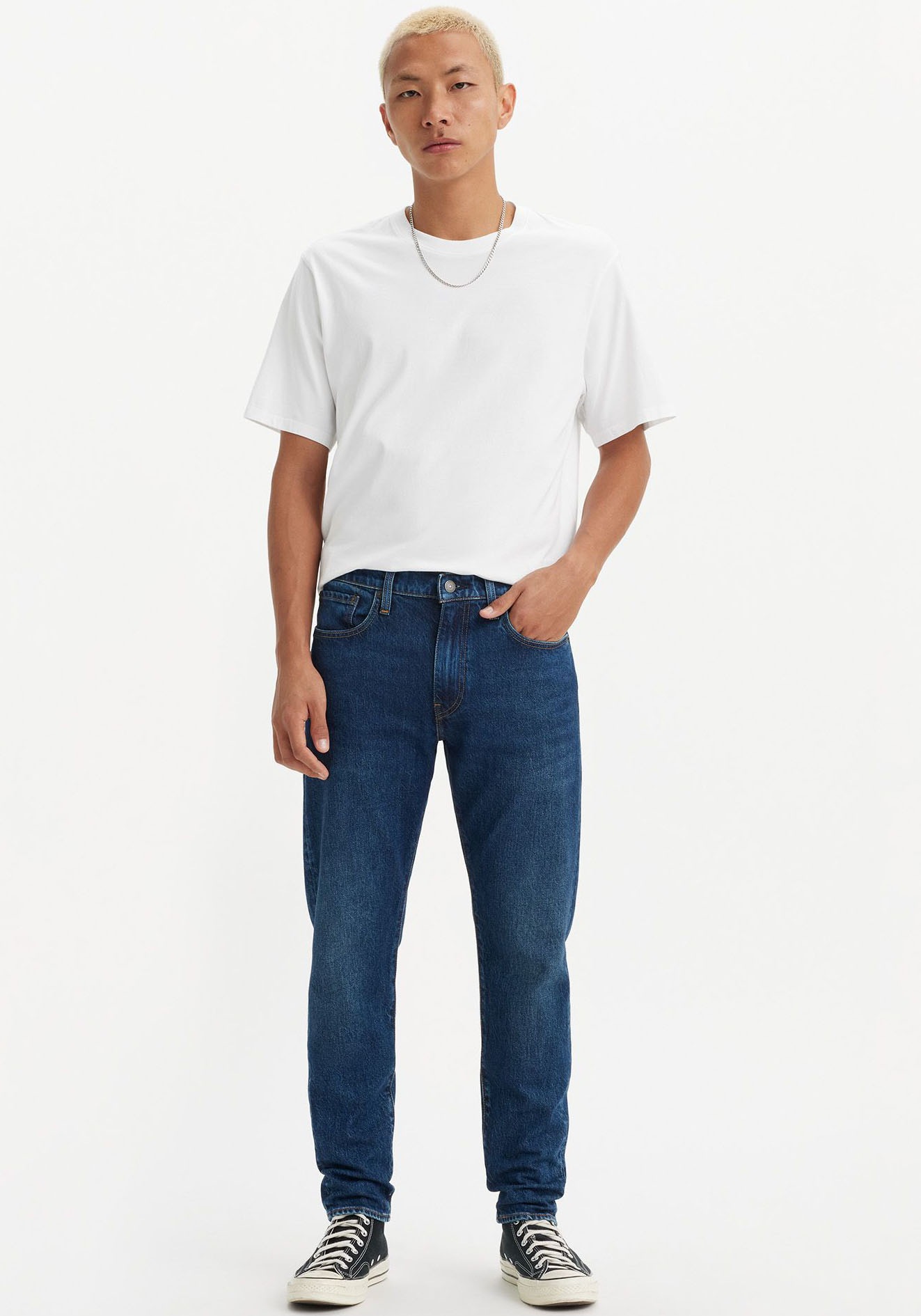 Levis "512 Slim Taper Fit" mit Markenlabel günstig online kaufen