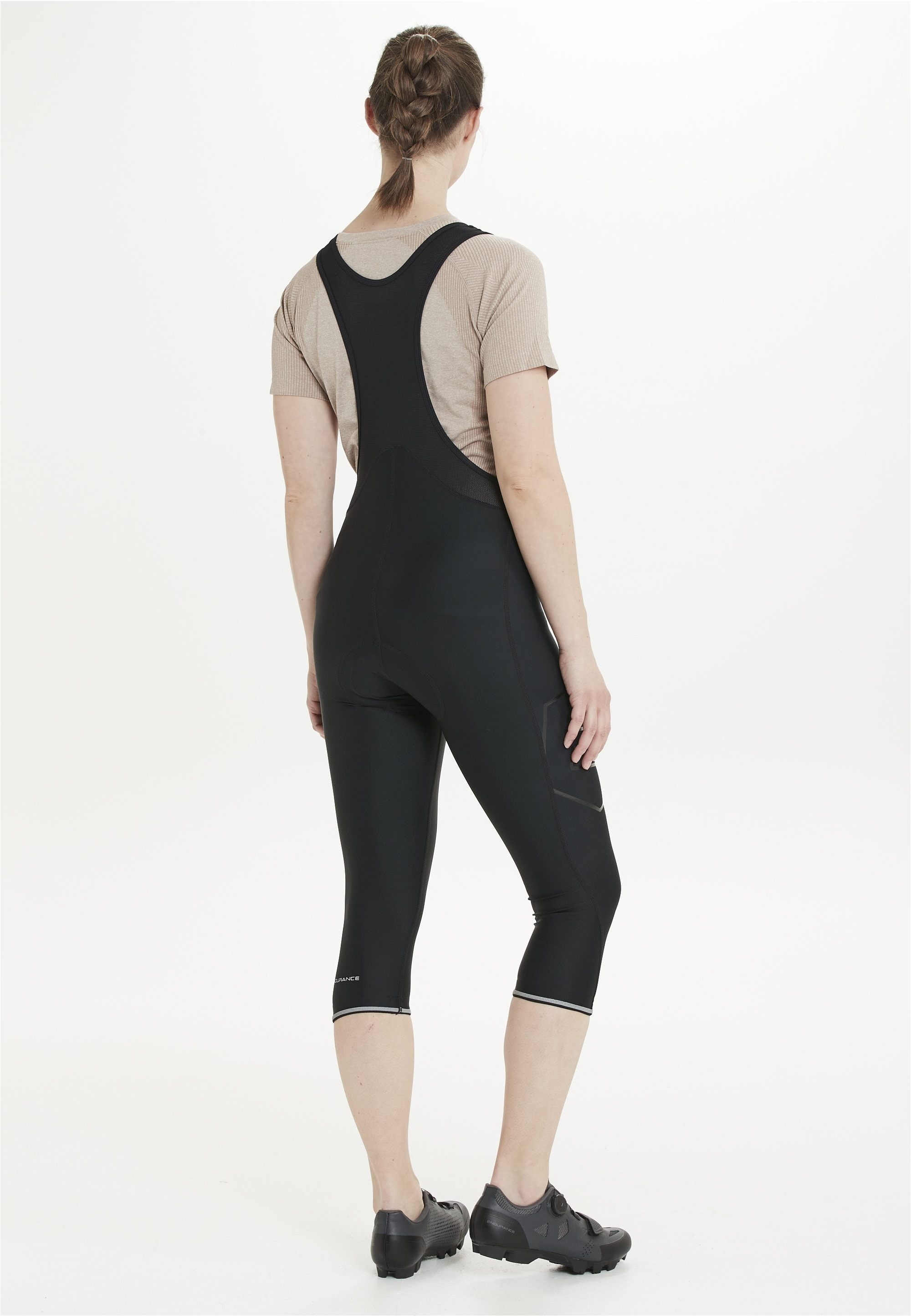 ENDURANCE Radhose »Jayne W 3/4 XQL«, aus hochwertigen Funktionsmaterialien