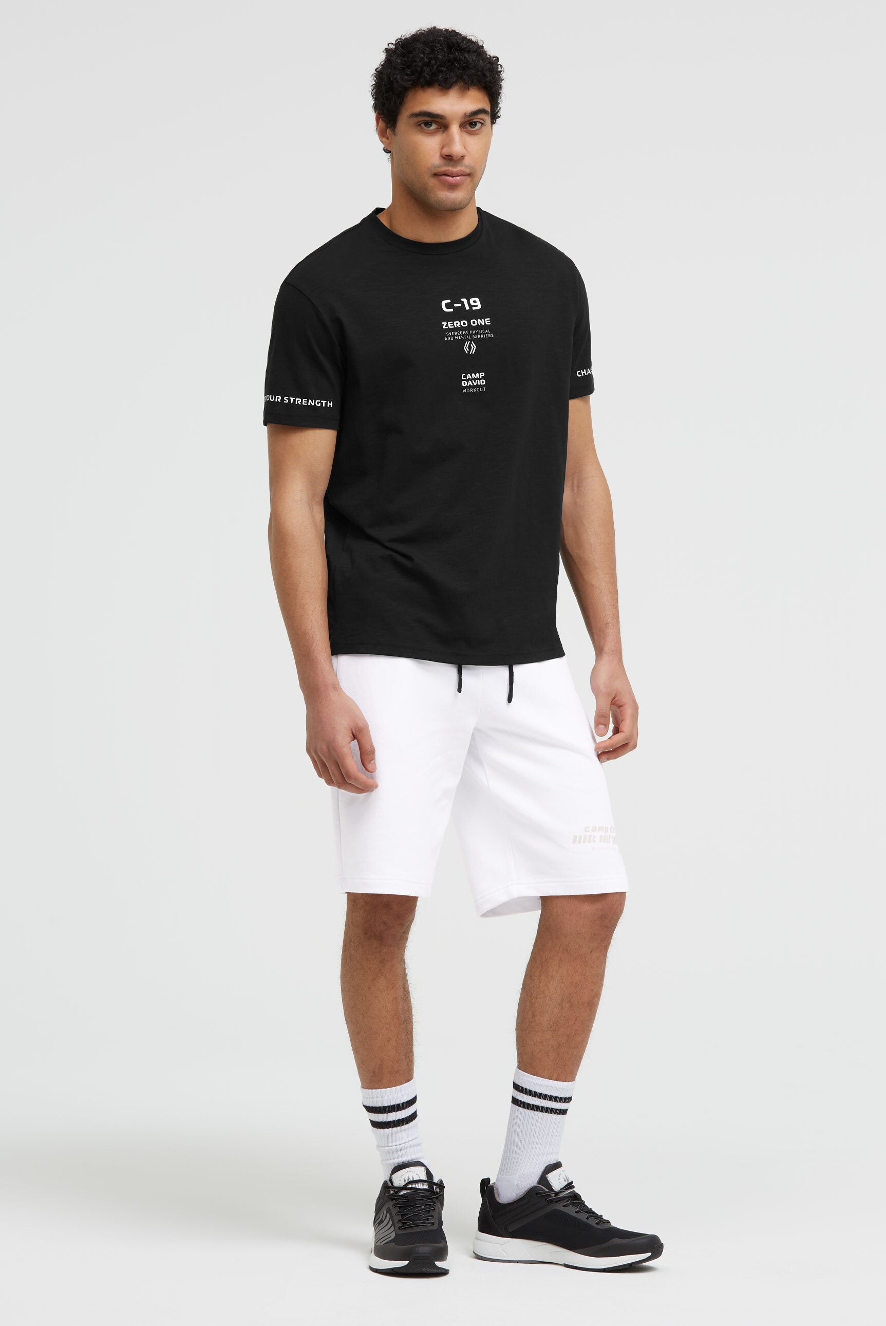 CAMP DAVID Sweatshorts  mit Elastikbund & seitlichen Taschen