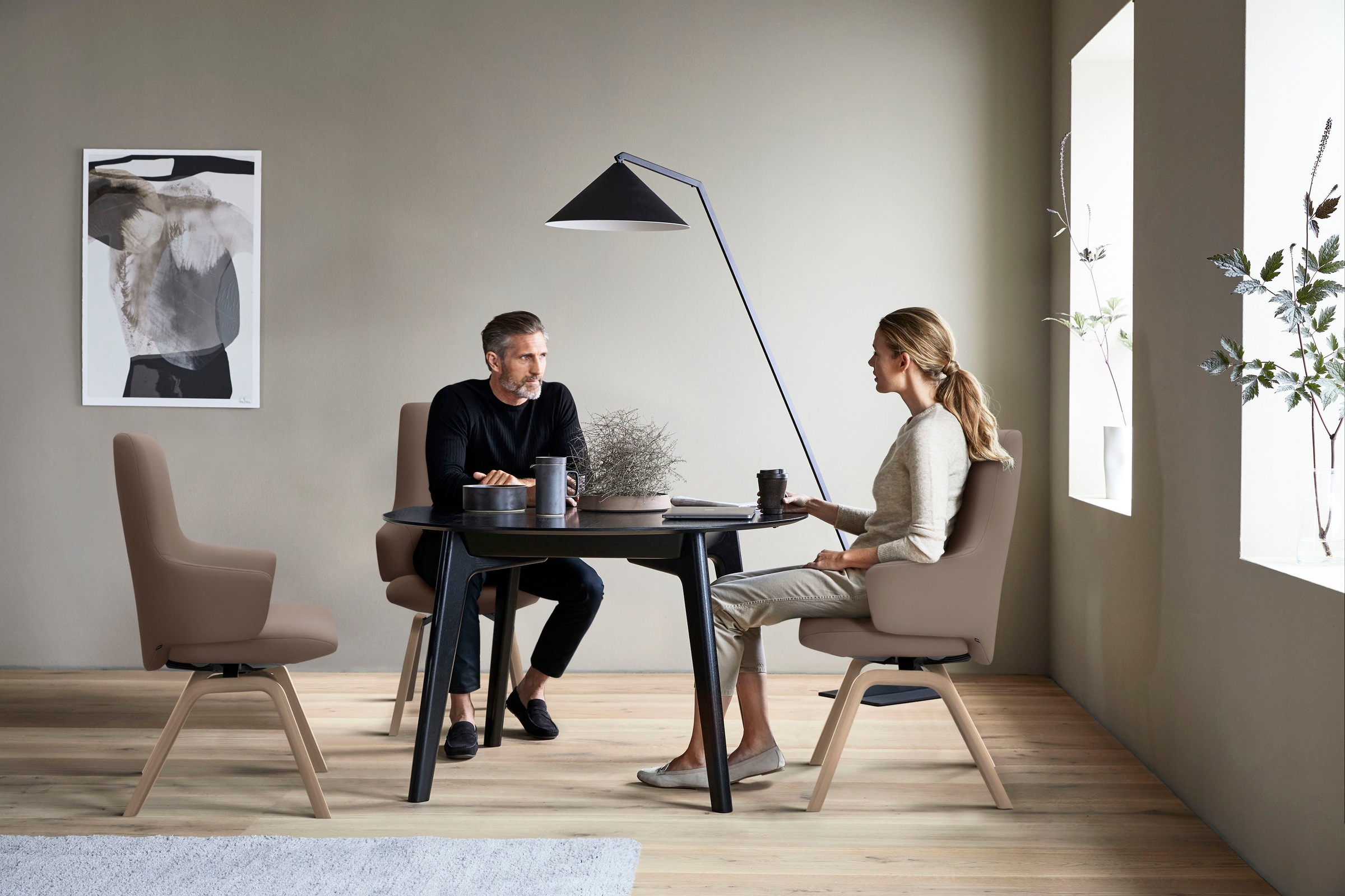 Stressless® Polsterstuhl »Laurel«, Leder BATICK, High Back mit Armlehne, Größe L, schräggestellte Beine in Walnuss