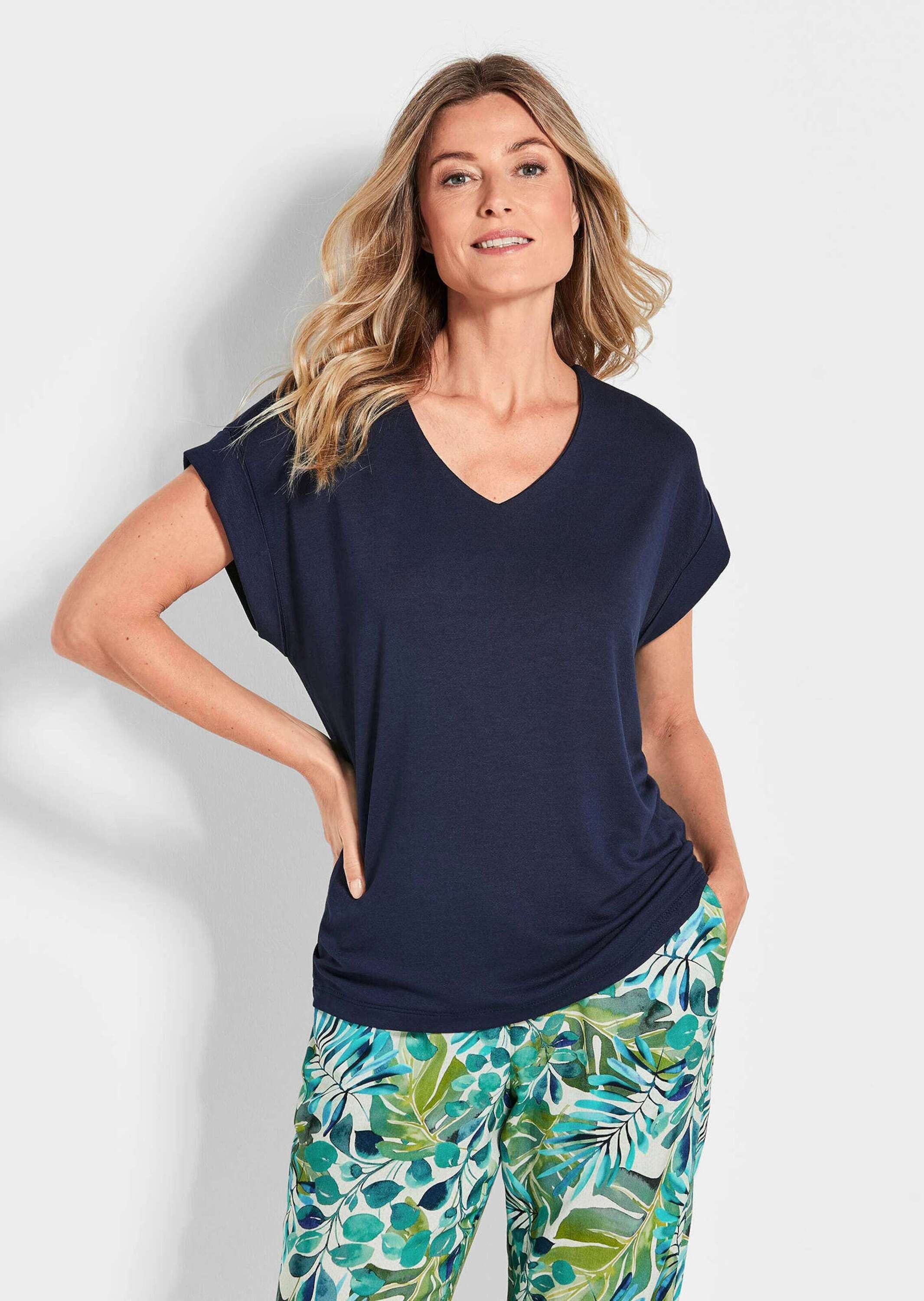 Kurzarmshirt GOLDNER "Kurzgröße Uni leichtes Shirt Viertelarm", Damen, Gr. 23, blau (marine), Obermaterial: 94% Viskose CV. 6% Elasthan EL., Basic, figurumspielend, mit Aufschlag, Shirts, kleiner Aufschlag am Armabschluss 2
