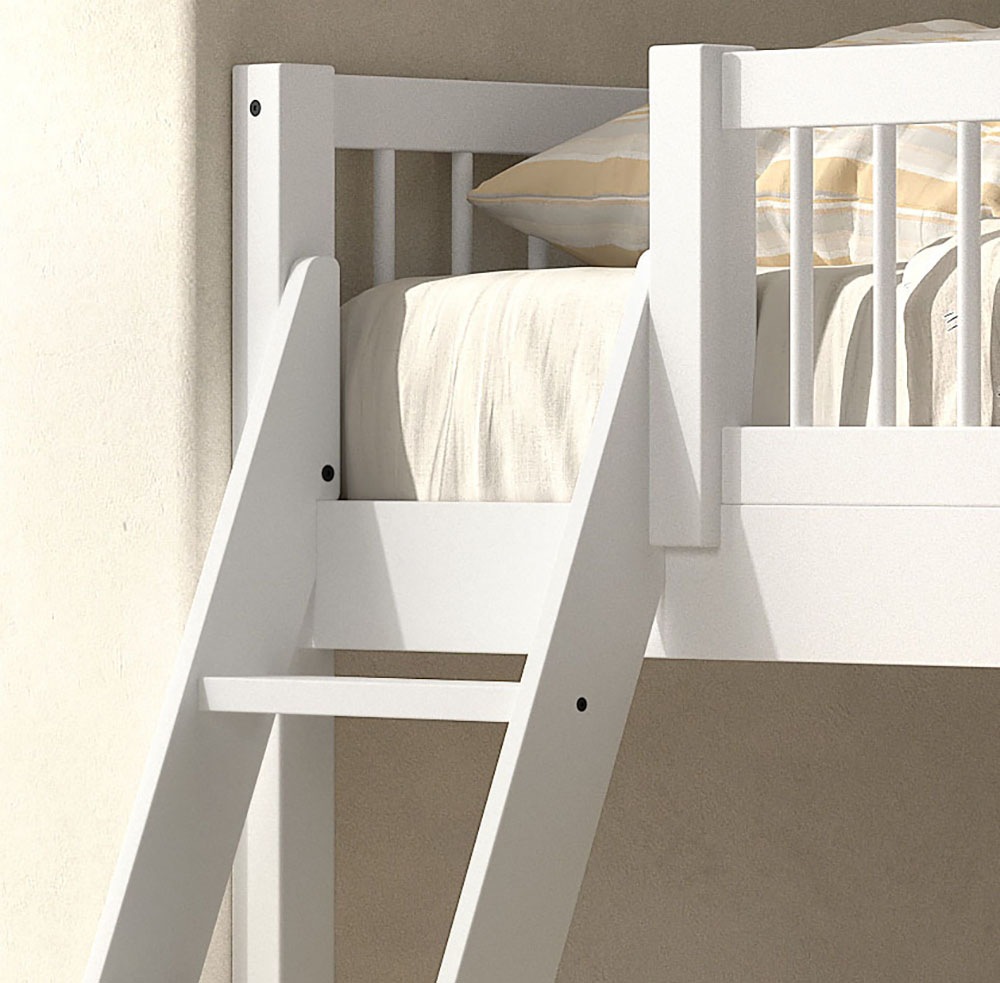 Home affaire Spielbett, (Made in Europe), aus massiver Eiche geölt, LF 90x2000cm, RR, Leiter u. Absturzschutz