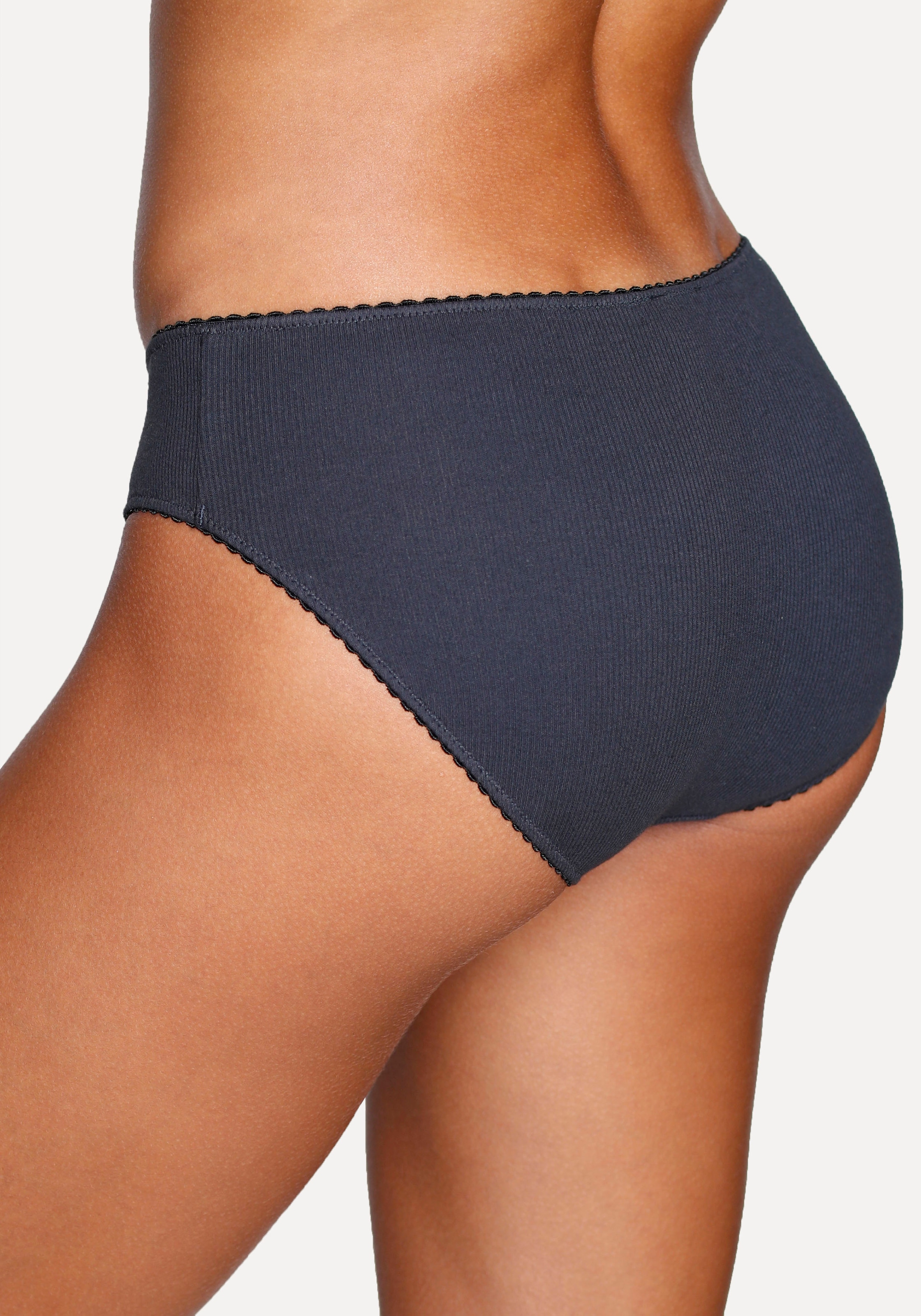 Vivance Jazz-Pants Slips, (3er-Pack), aus weicher und elastischer Rippware, mit zartem Röschen vorn