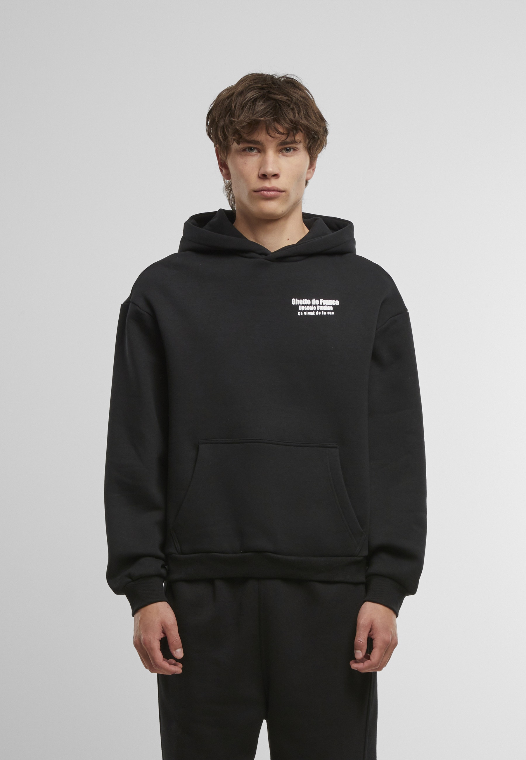 Upscale by Mister Tee Kapuzenpullover »Upscale by Mister Tee Ghetto de France Fluffy Hoody« 1 Stk.