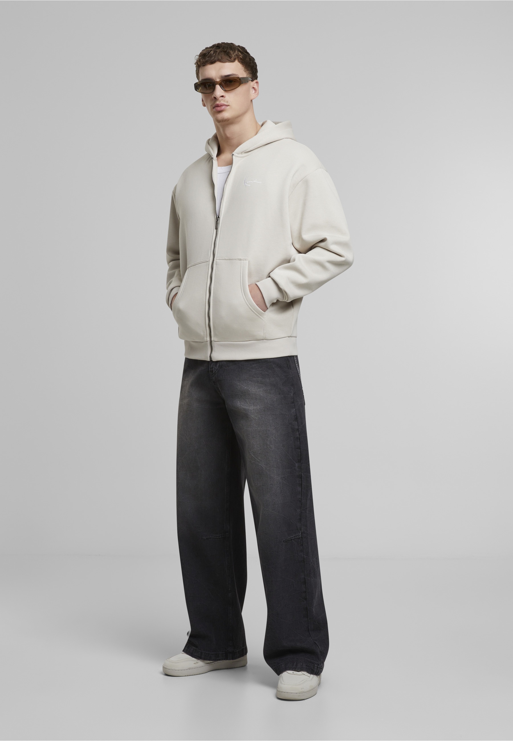 Karl Kani Kapuzenpullover »Karl Kani KK Small Signature Essential Ziphoodie« 1 Stk.