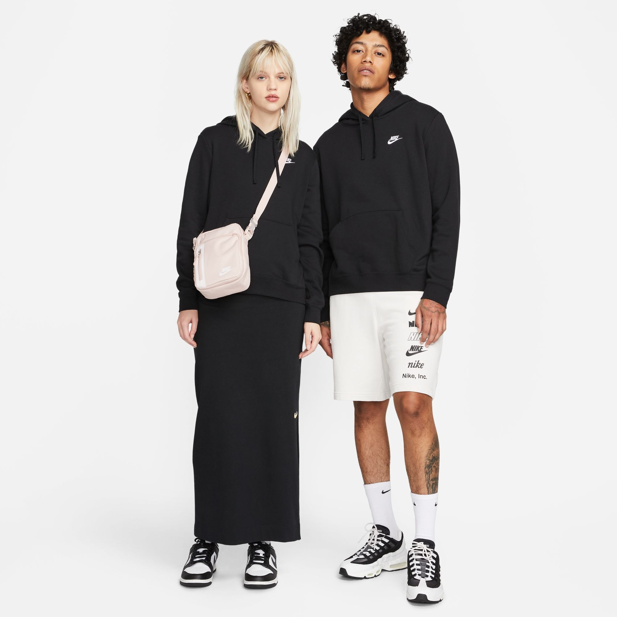 Nike Sportswear Kapuzensweatshirt »CLUB FLEECE WOMEN'S PULLOVER HOODIE«