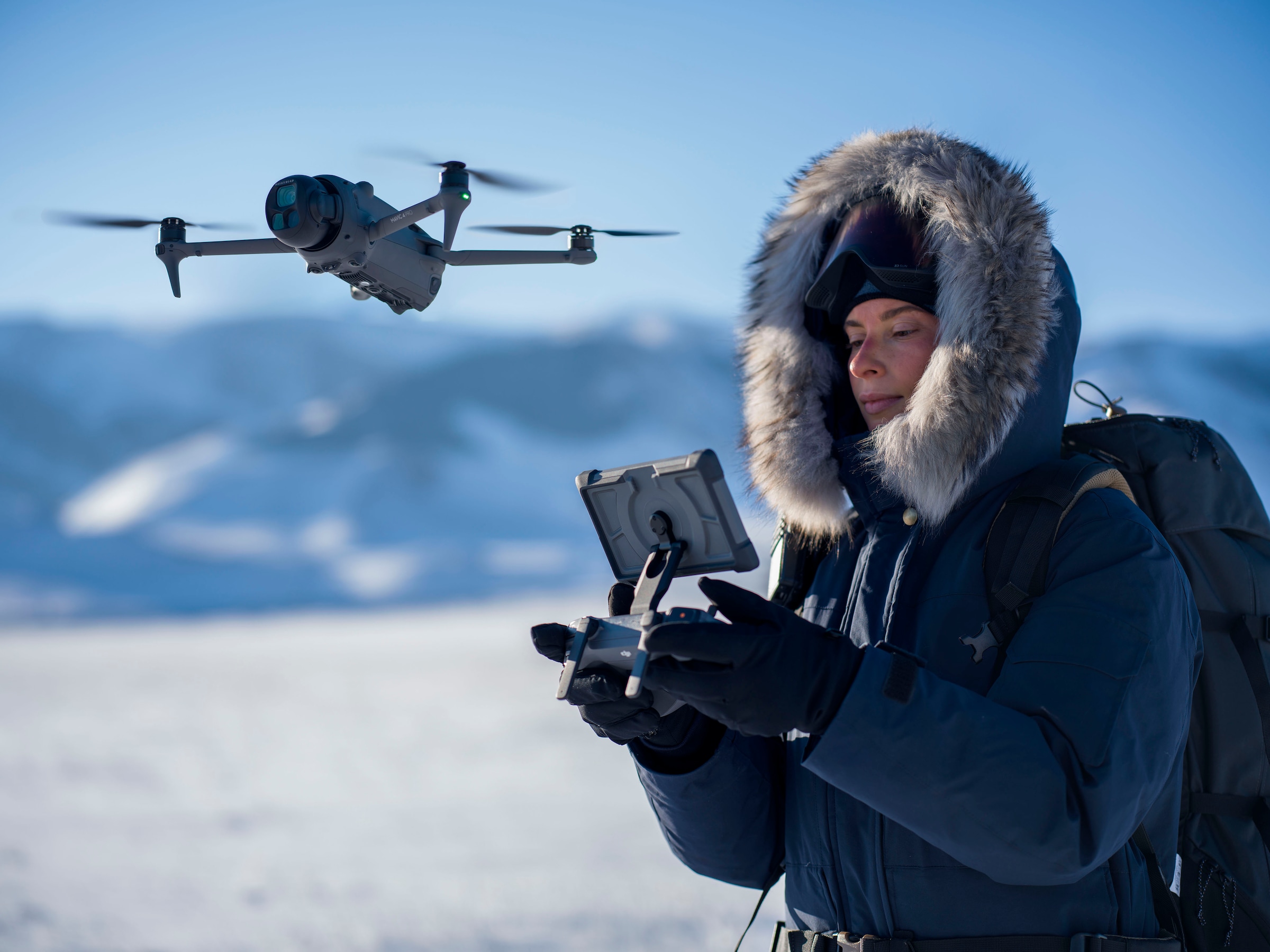 DJI Drohne »Mavic 4 Pro«, 6K/60 fps HDR, DJI RC 2 Fernsteuerung