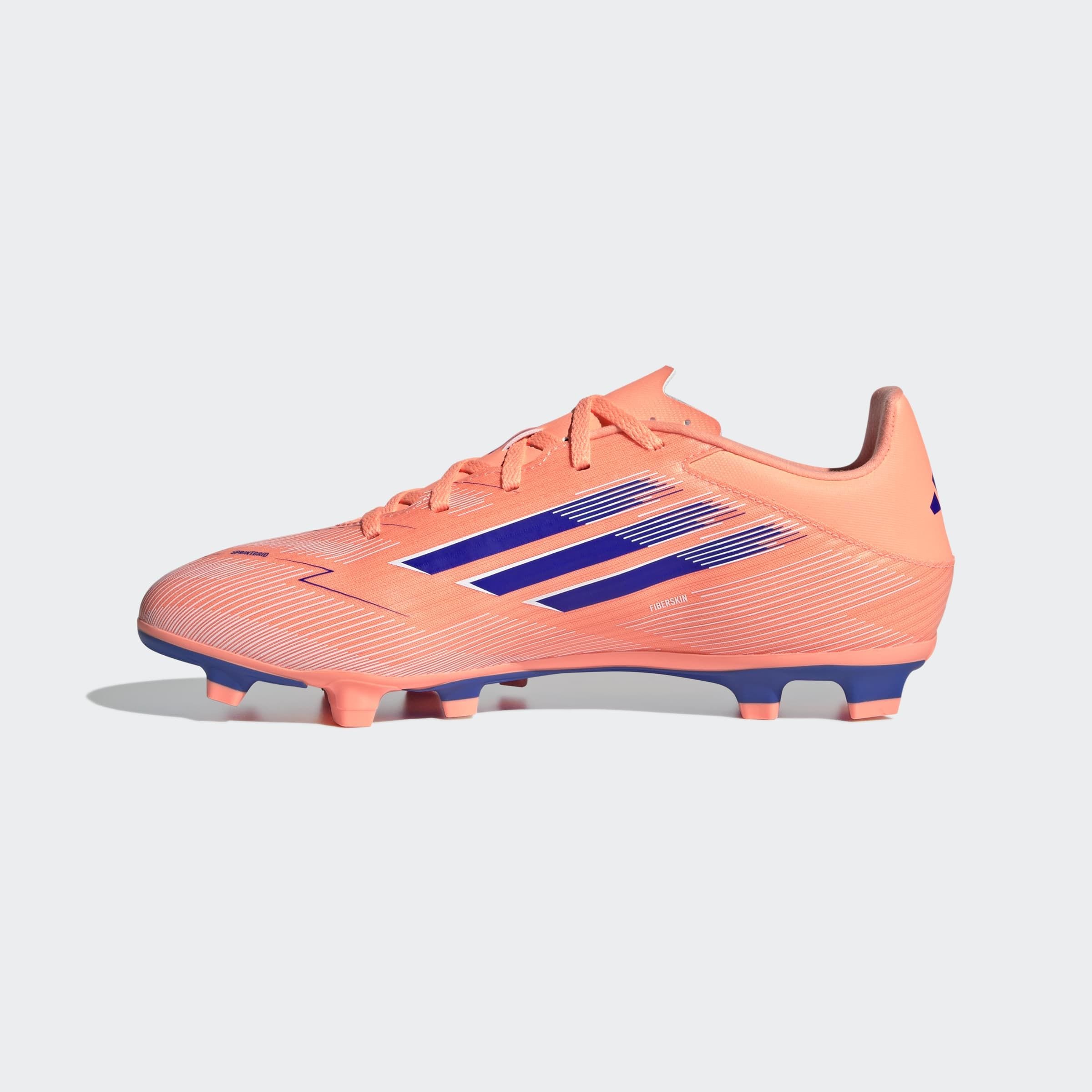 adidas Performance Fußballschuh »F50 CLUB KUNSTRASEN NEUERER GENERATION, HART- UND ASCHENPLÄTZE E«, geeignet für Rasen- und Kunstrasenplätze