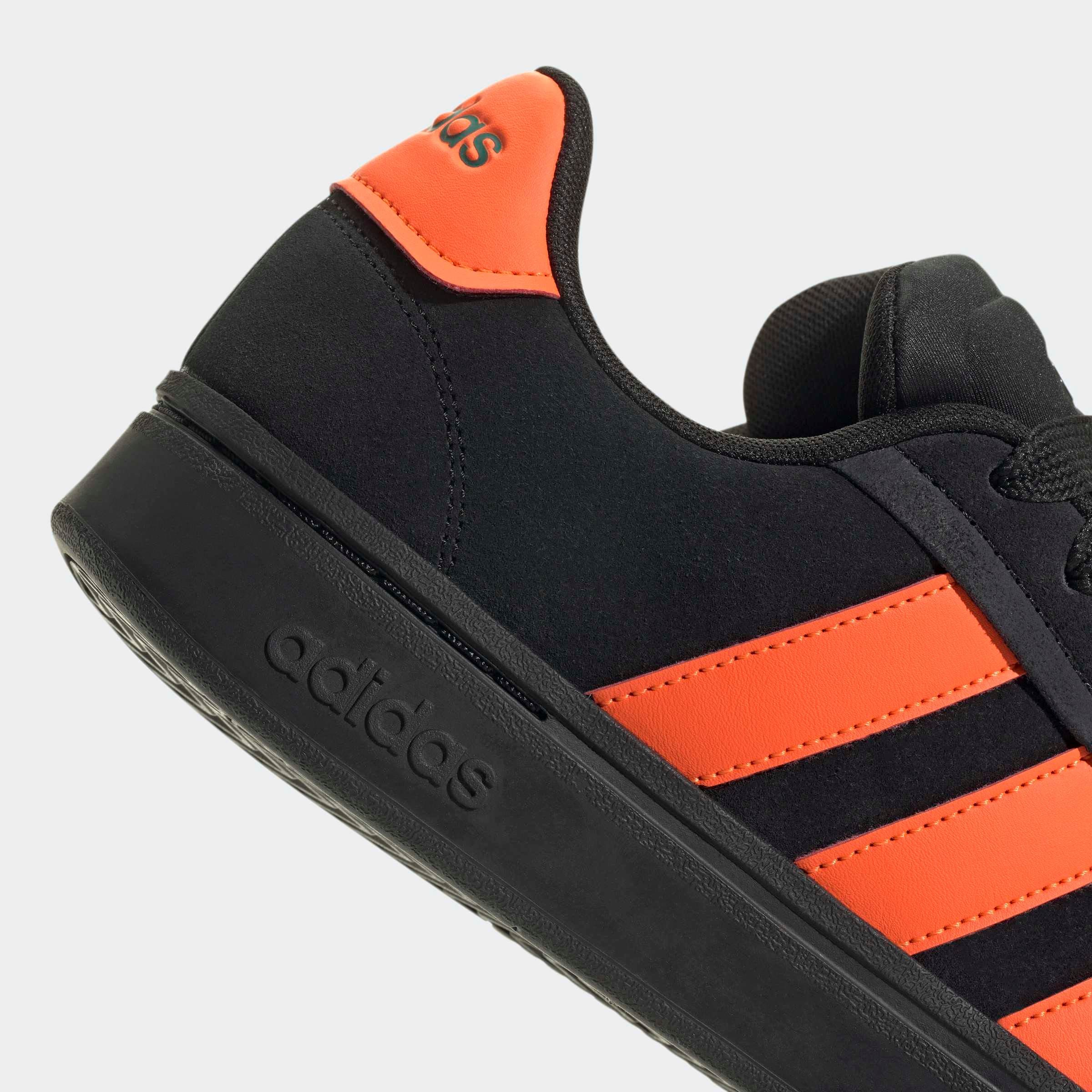 adidas Sportswear Sneaker »GRAND COURT ALPHA«  Design inspiriert vom adidas Campus 00
