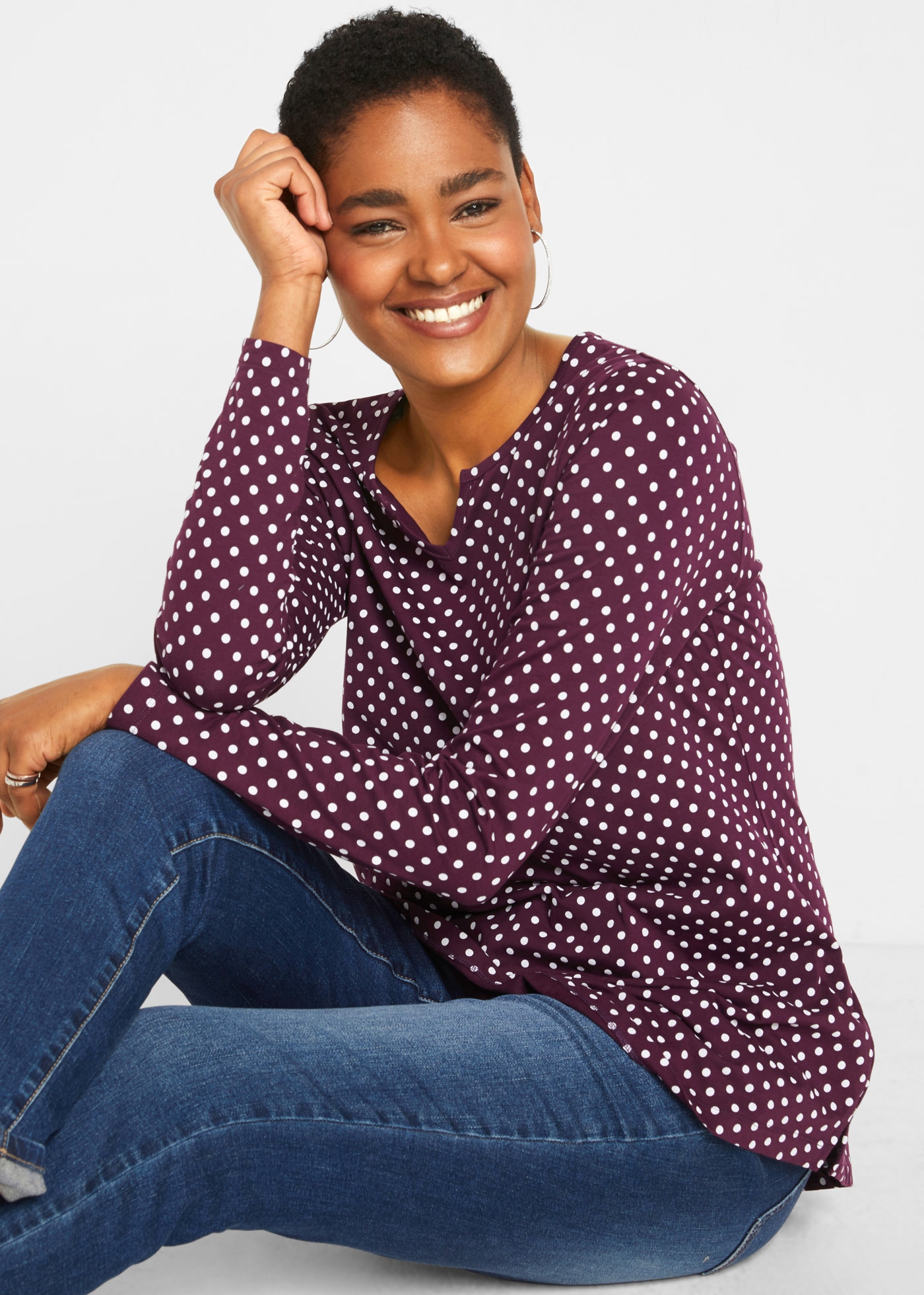 bonprix Langarmshirt "Gepunktetes Baumwoll-Langarmshirt mit Seitenschlitzen günstig online kaufen