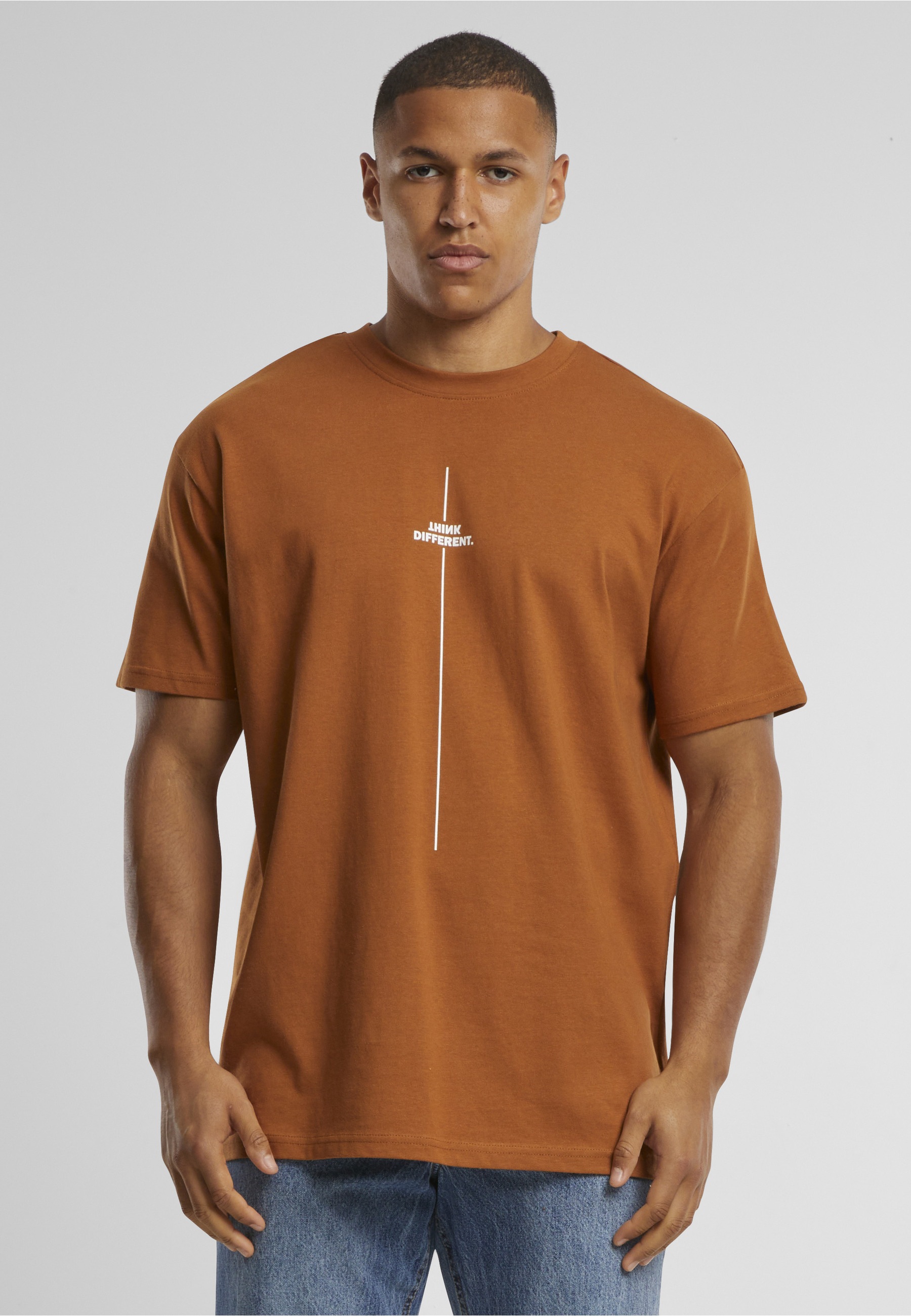 Merchcode T-Shirt »Merchcode Herren Think Different Heavy Oversized Tee« 1