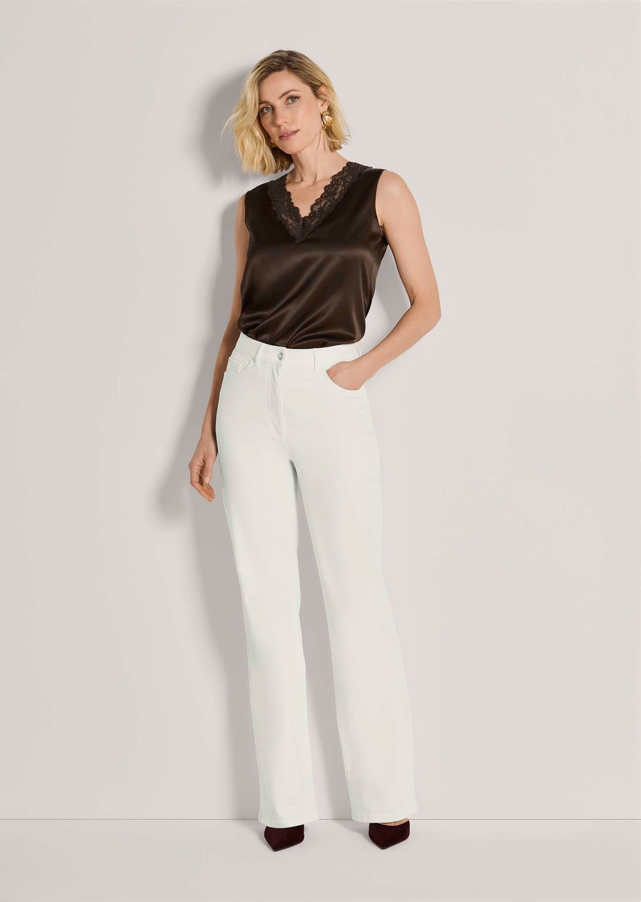 MADELEINE Regular-fit-Jeans »Hose Weite Jeans mit leichtem Bootcut«