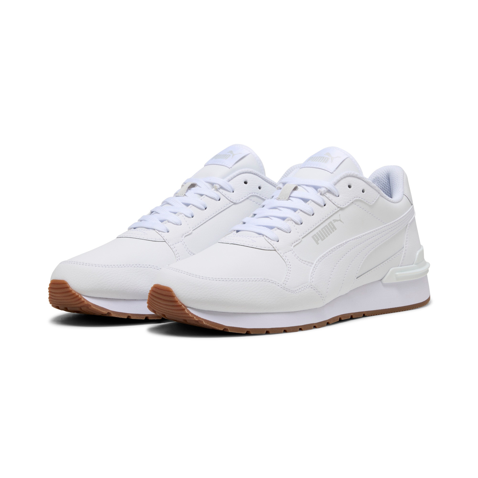 PUMA Sneaker "ST RUNNER V4 L" mit weichem Lederobermaterial, mit SOFTFOAM+ Einlegesohle