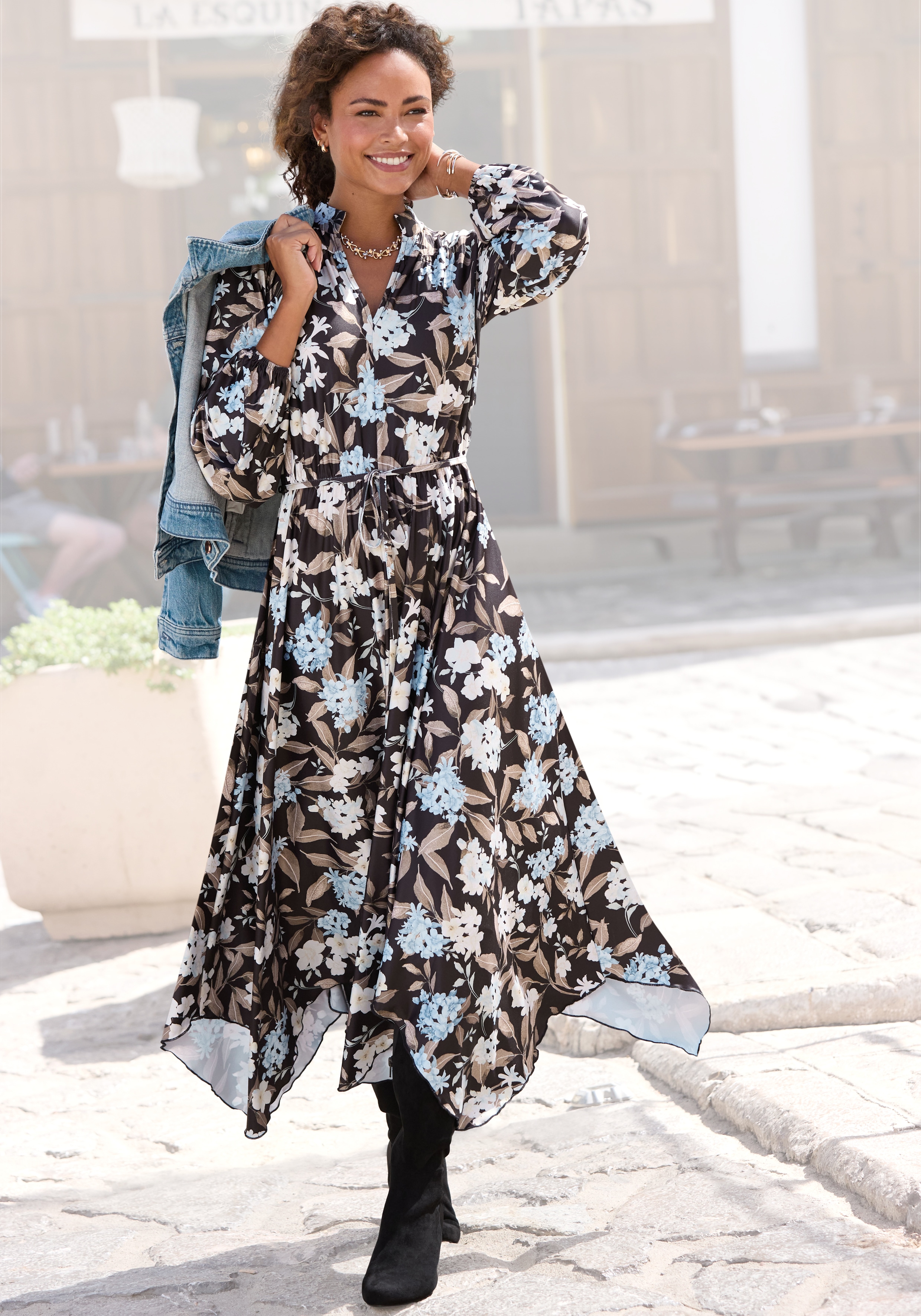 LASCANA Midikleid "aus bügelfreier Qualität mit Blumendruck" Ohne Taschen festlich-elegantes Sommerkleid, tailliertes Druckkleid, Jerseykleid