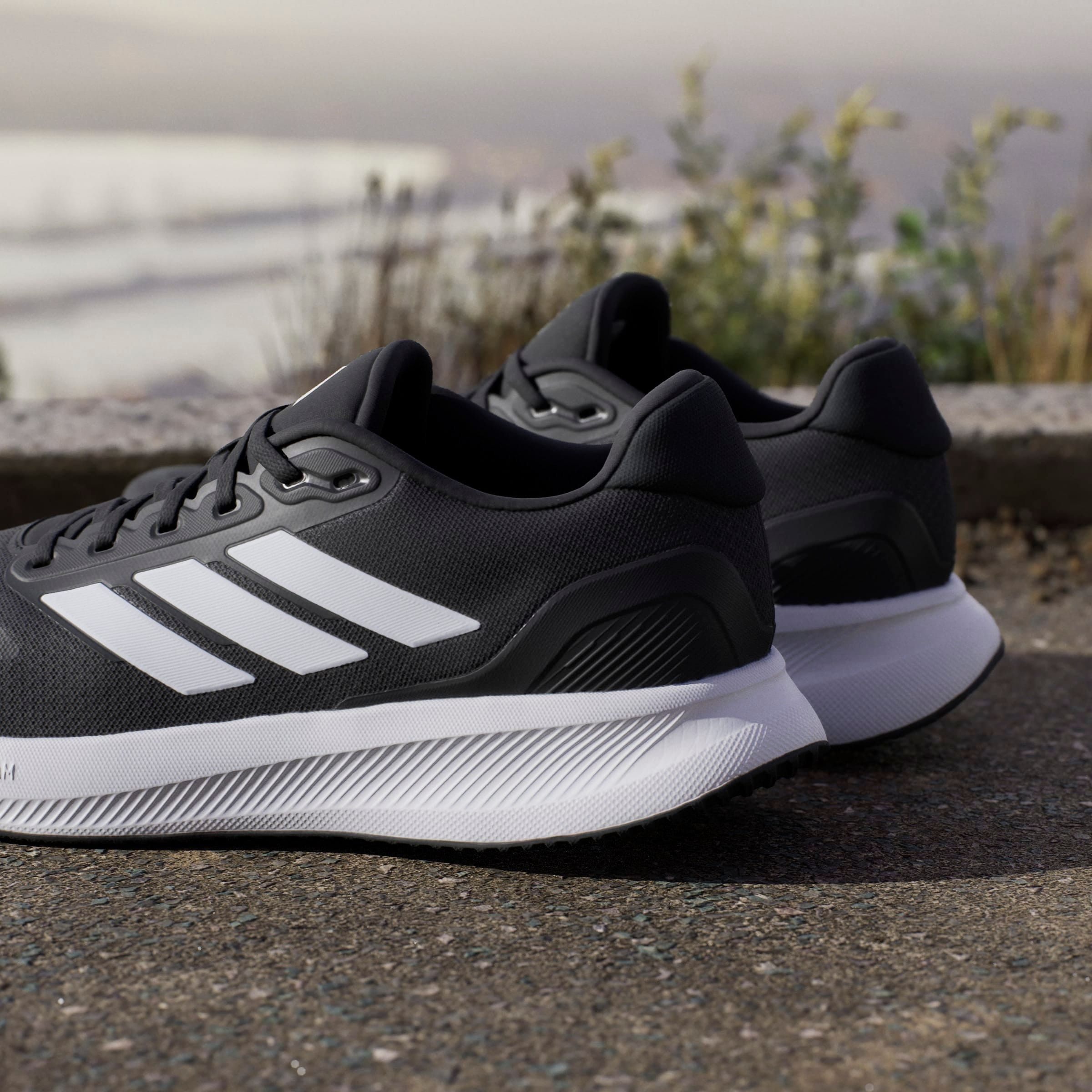 adidas Performance Laufschuh »RUNFALCON 5«
